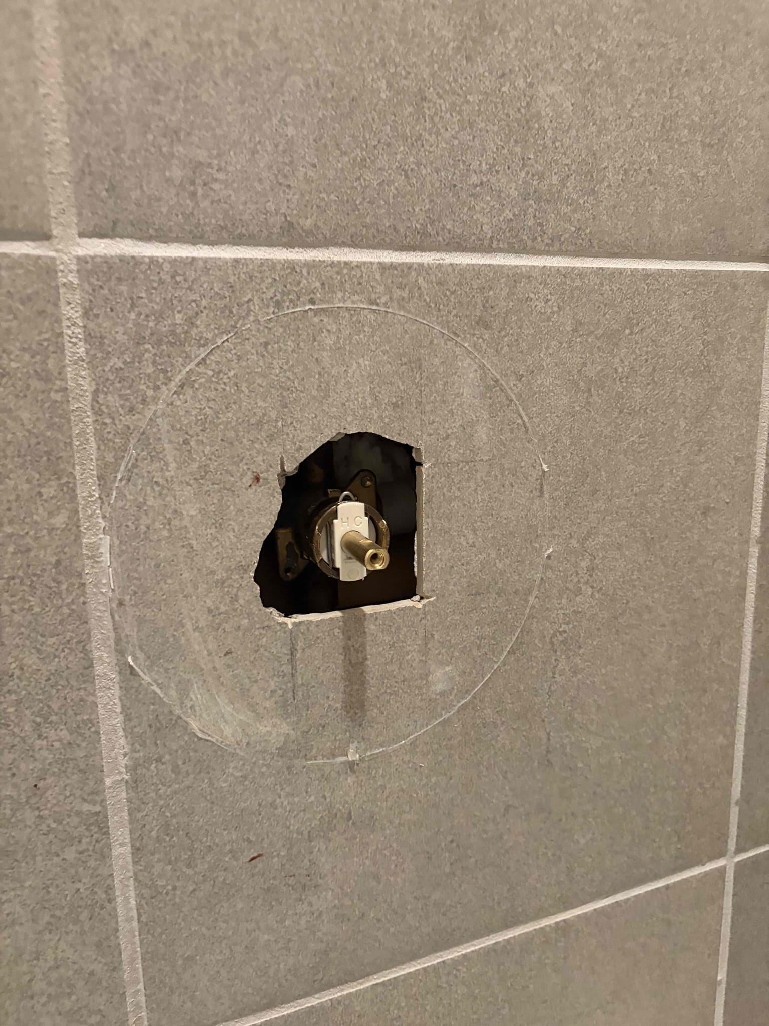 Recommend, to have our water restoration partners come out to take a look at the damage,  the water damage is the vicinity of the tub. I did do a shower cartridge replacement on that tub for a Moen valve so therefore we took the trim off of the Moen valve to see if there was any leaks behind the wall that we could see. However, I did not smell or see any water leaking out of the valve and the cartridge so the repair that I completed has no issues however, I think it is a factor of the tub of being filled up too much and splashing around. The customer also requested that I did not put the trim back for the shower because he would like to monitor it so we put all the parts and pieces in a Ziploc bag.