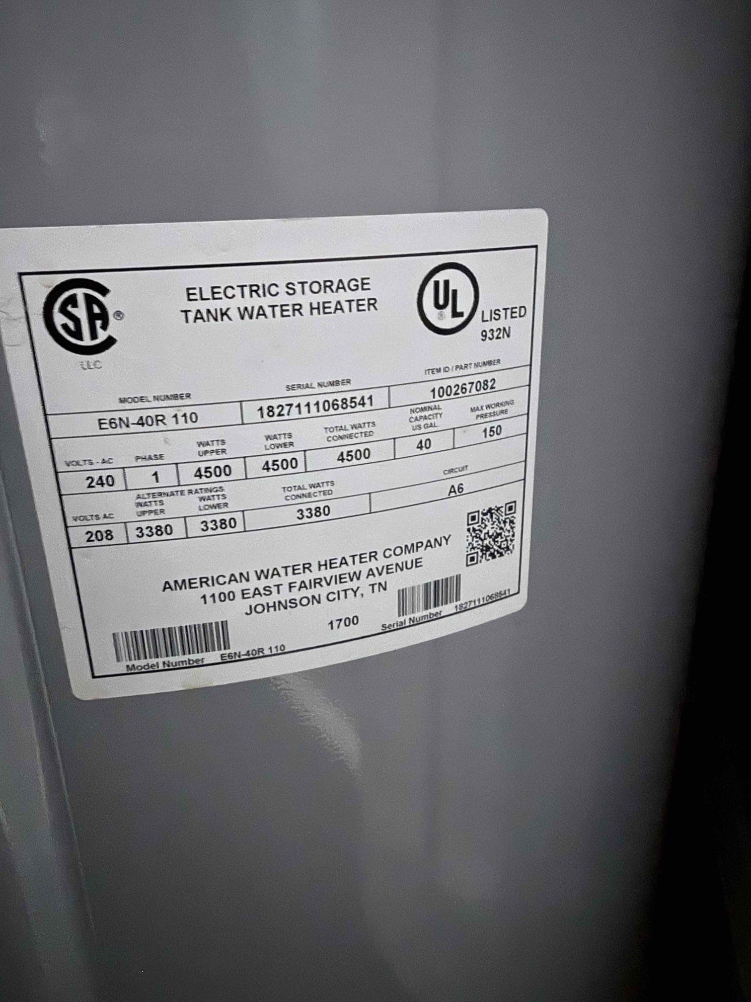 Customers washing machine flooded upon arrival. Customer stated the washer machine over flowed onto the floor. After running water down the drain line and making sure it was clear to the city’s tap, informed customer she had no drain issue that the issue was the washing machine. 