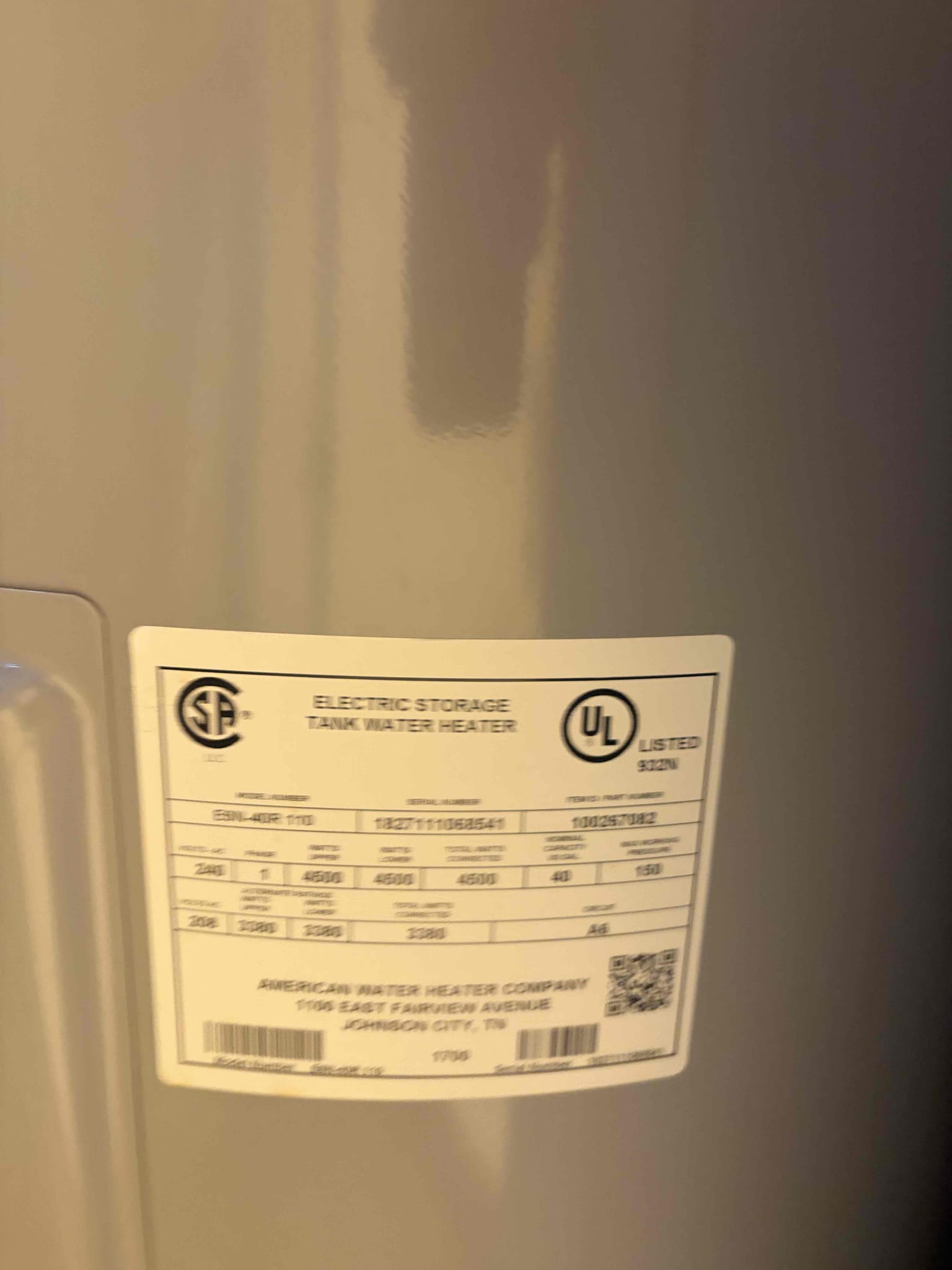 This customer came out to their home because they had a supply line leaking from an angle stop on the cpvc, the supply line was a copper tubes supply line in the connection for the water had failed as a result. It started producing a small drip, indicating that the supply line had failed so therefore gave her a couple different recommendations and options to do and we went ahead and replaced the supply line on the cold side because that is where it was leaking tied back into the faucet turn off the water to the home just because of the brittle cpvc, from there turn the water back on to indicate that there are no further leaks in the customer is all set