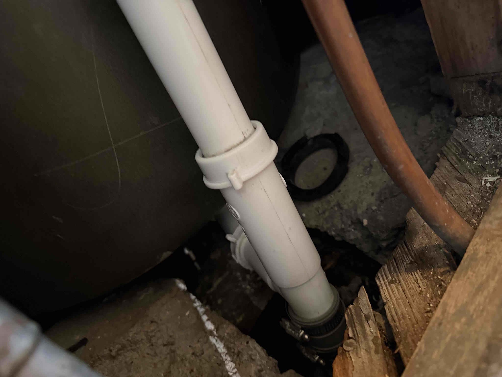 Tested all previous work, no leaks were present from previous work. Re caulked around shower trim. Stated to customer to have tenant to use shower heavily for a week so we can see if we can recreate the leak. Give caulk 12 hours to dry. 