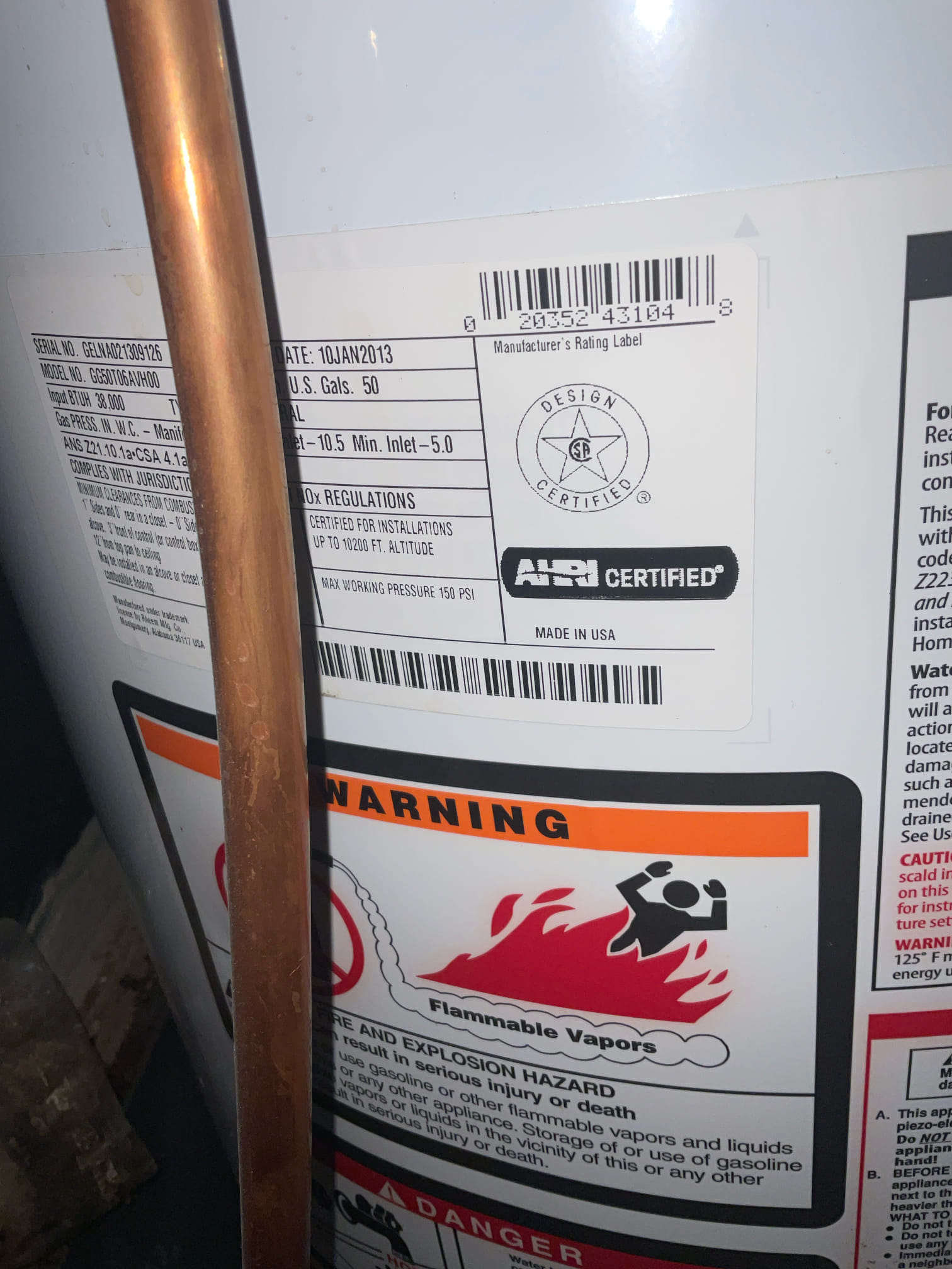 Checked leak in the kitchen ceiling issue , not water supply line leak , possible with tub drain , customer may call contractor open the ceiling do more investigating first , 