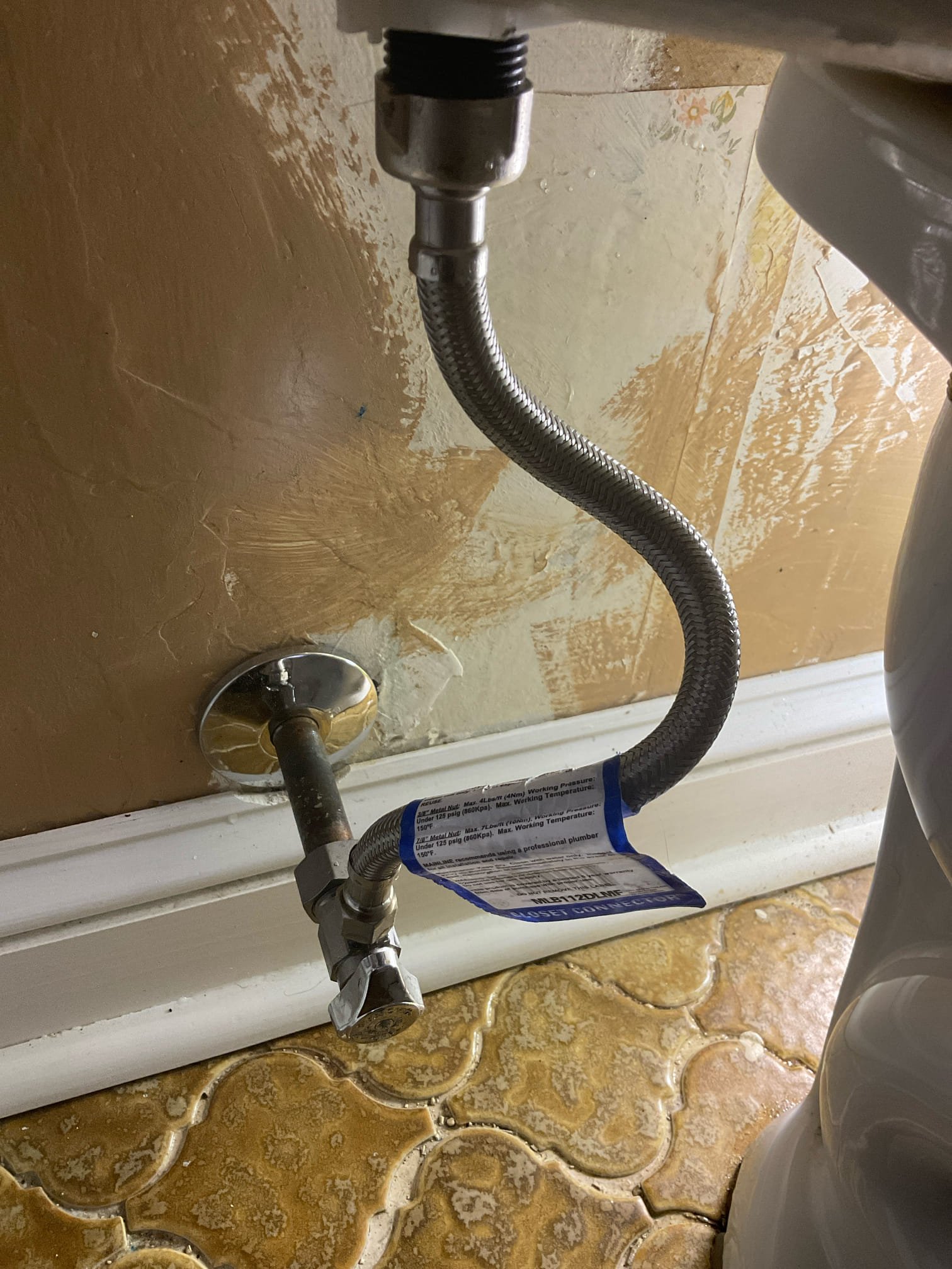 We did major tank rebuild today with new tank to bowl bolts , new flush valve , new fill valve , new chrome tank handle , replaced hot side cartridge for same bathroom American standard faucet . 