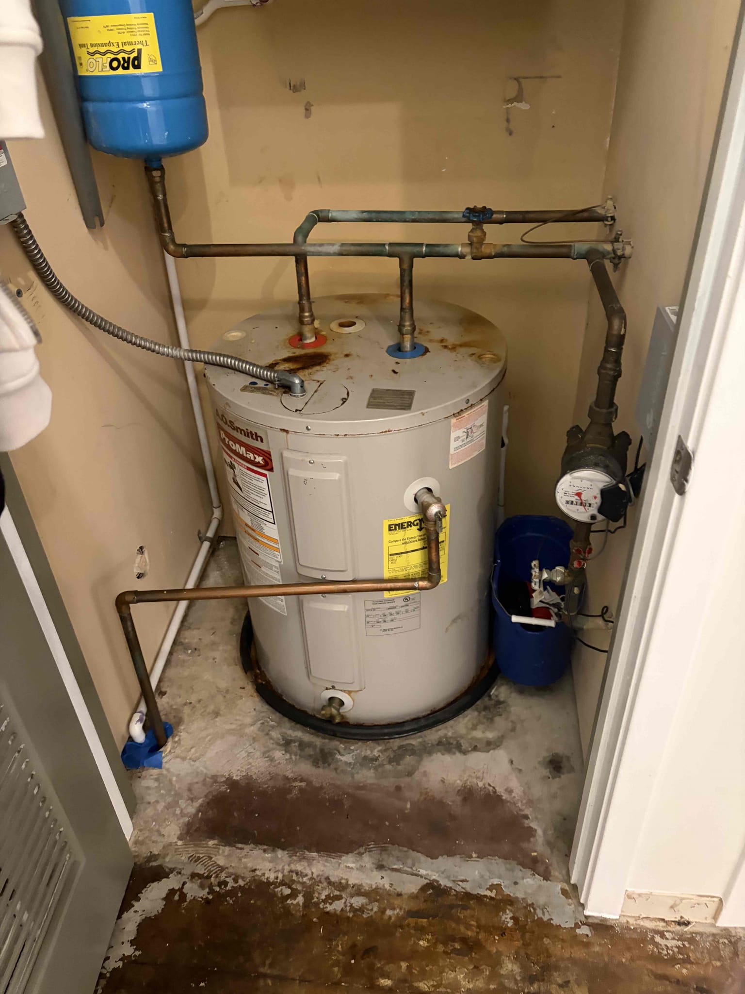 First job came out to here. CUSTOMER is having an electrician wire up a bigger breaker to install electric tankless however, since we do not install electric tankless units because of the poor quality in them, I was not able to offer him a estimate for the installation due to the fact that we do not work on themCUSTOMER did not wanna go back with the tank saw water heater. He wanted a free of some space in his utility closet so he didn’t was not interested in an estimate for that as well.  CUSTOMER did not wanna go back with the tank saw water heater. He wanted a free of some space in his utility closet so he didn’t was not interested in a estimate for that as well and additionally, that was not able to check the pressure because the condo building it has it’s individual shut off valve but not an individual PRV so if I check the pressure would be incorrect. This unit was on the first floor of the condo building.