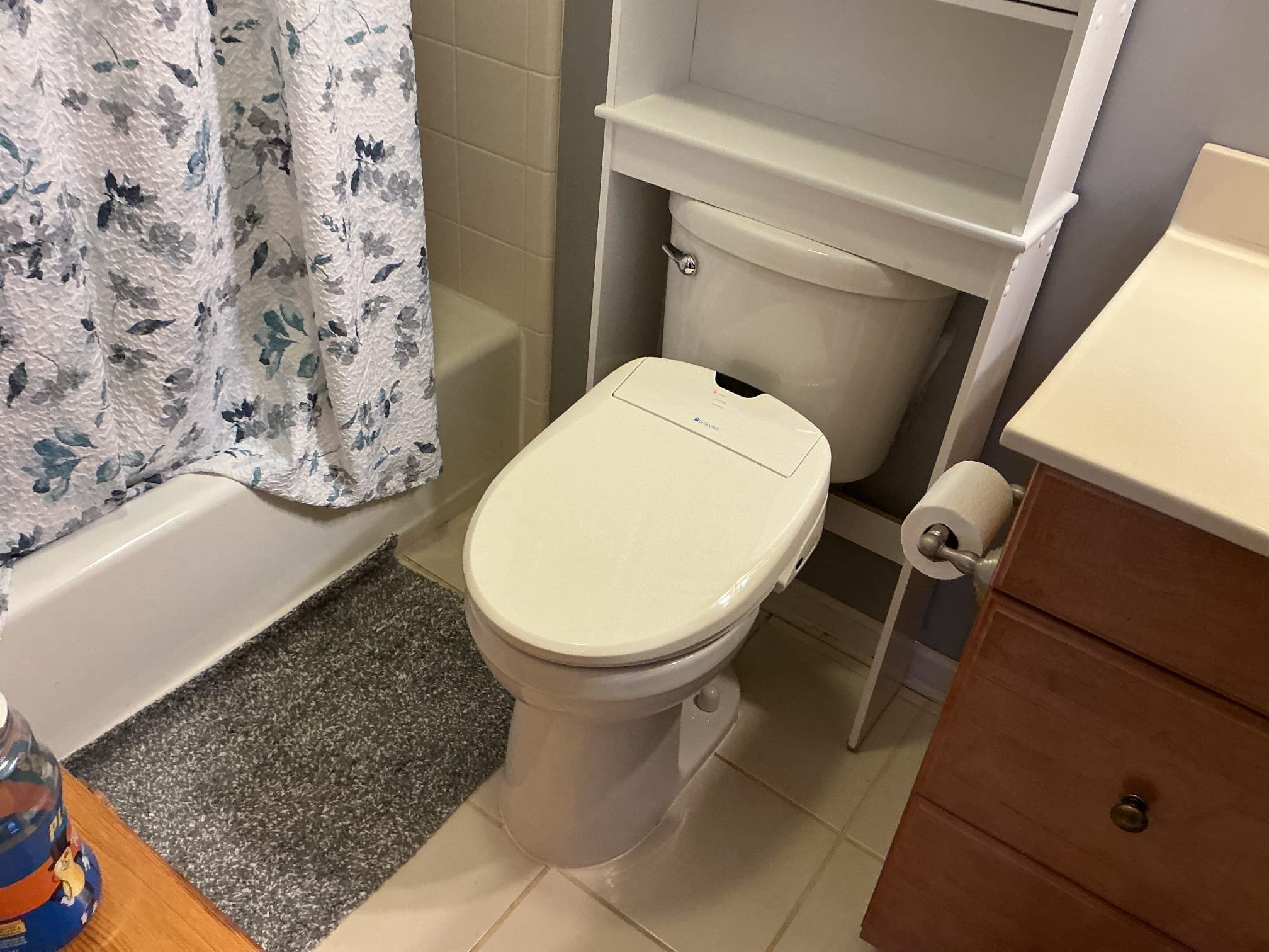 Customer wanted to relocate hose bib near garage approximately 10 inches higher. Also wanted to replace toilet in downstairs bathroom. Gave customer different options to make repairs/replacements along with membership. Installed new hose bib with new penetration 10 inches above old hose bib and filled old penetration. Installed customer provided Gerber toilet. flange was in good condition. Checked all areas of work for leaks and proper function.