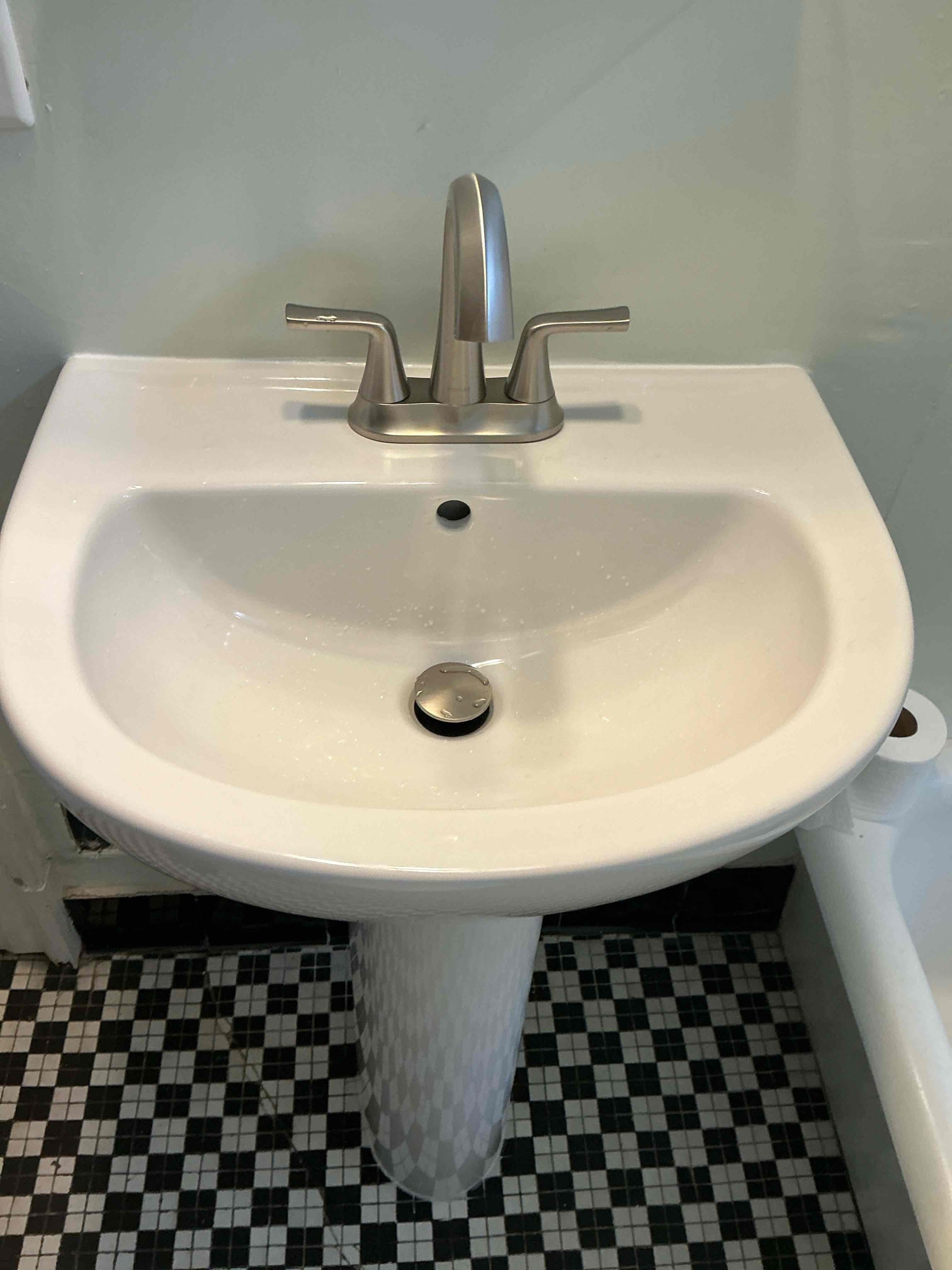 Replaced the broken pedestal sink tested everything. Everything is working as attended. Customer is happy.