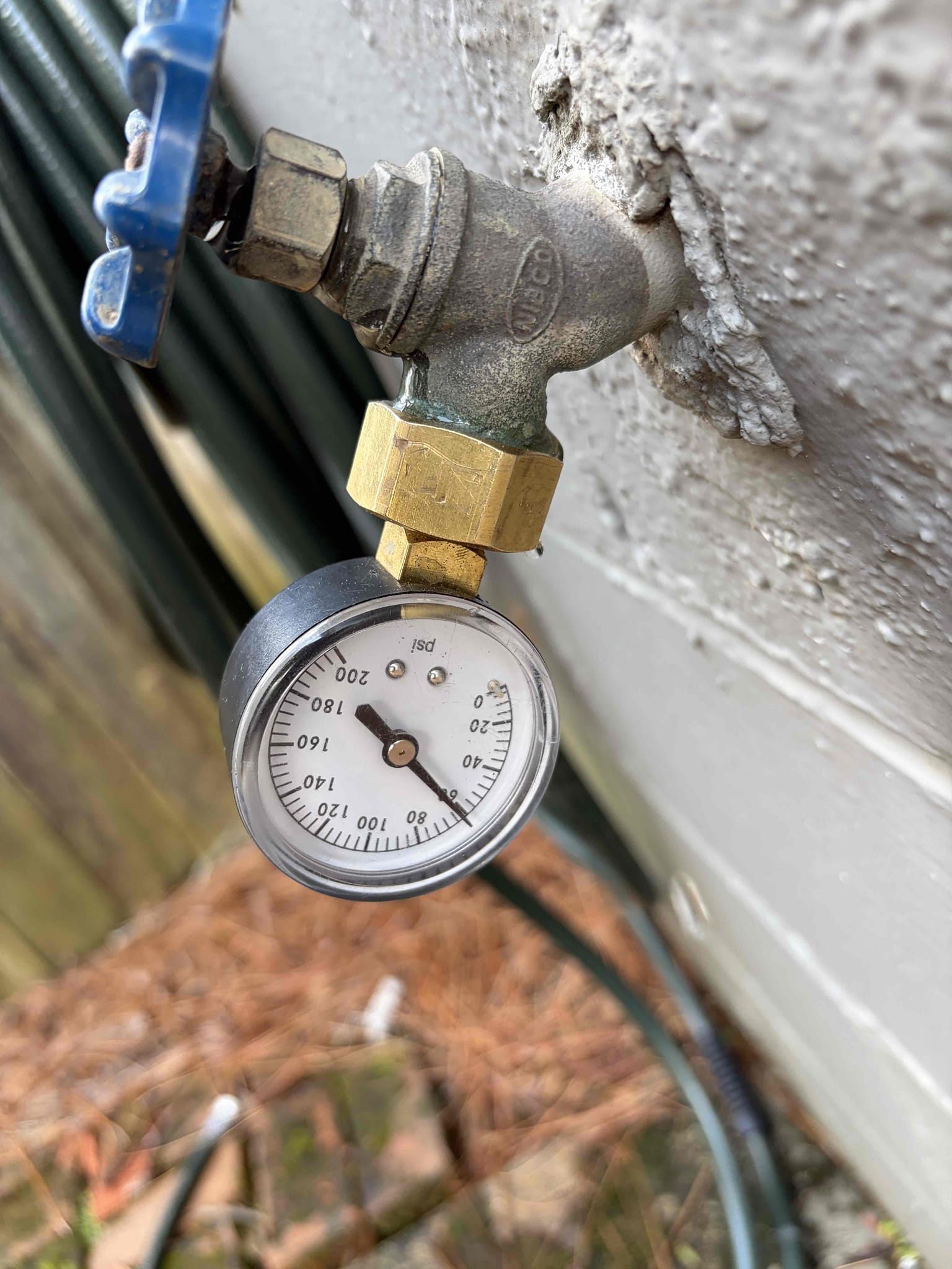 For this customer, they had a tailpiece on their tubular sink that was coming loose from the slipknot the way that the sink is currently done. It looks all correct not really away for me to correct it and make it look better. It already looks fine. The basket trend on the left side looks like it’s wet However I don’t see anything leaking at this time. I can’t really recommend anything to do. Couldn’t charge this lady for tightening a slipknot on a sink water pressure is normal at 60 psi water heater is fine. 