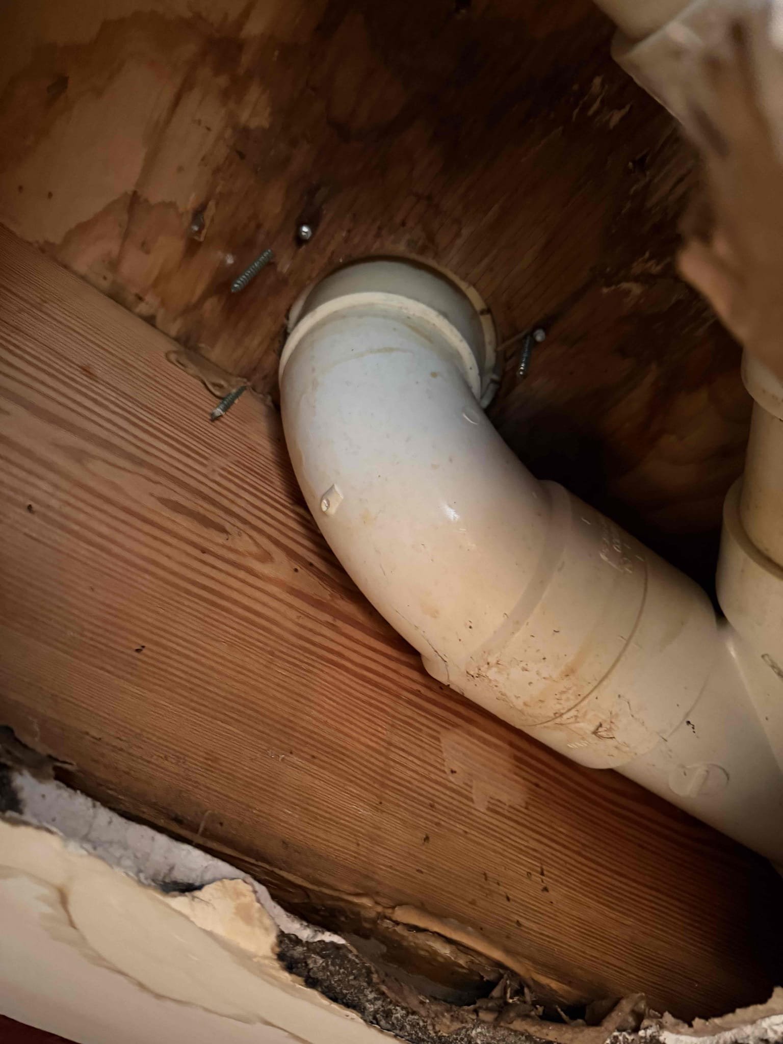 Pull toilet and inspect flange. Reset toilet and test.

If flange is broken and needs to be replaced there will be an additional charge.

Customer stated that toilet upstairs was leaking to ceiling below. Gave customer estimate to pull and reset toilet and customer agreed. Went ahead and pulled toilet and found that flange was sitting too low. Installed a spacer ring. Reset toilet and tested. No leaks were present at this time. Caulk around base of toilet. Cleaned up work area.