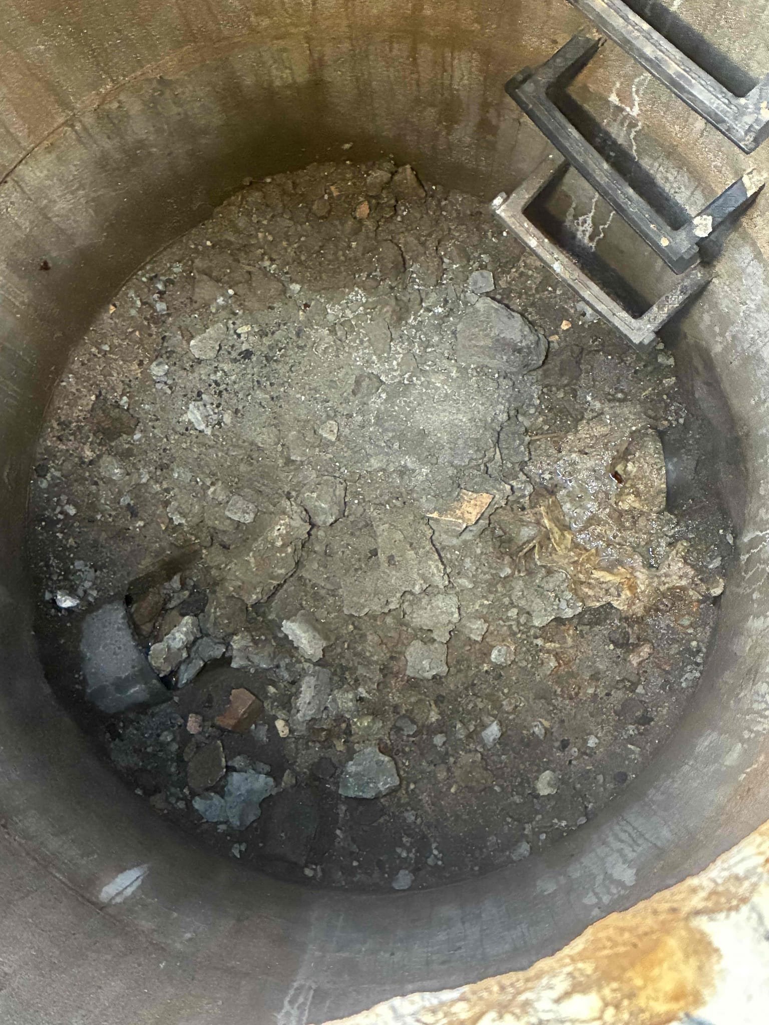 Customer had soft tissue blockage suddenly overflowing toilet in downstairs basement bathroom. In order to fix issue , pulled toilet and ran machine all the way to manhole to clear. camera line afterwards to ensure stoppage was no longer present. Reset toilet and checked for leaks and proper drainage function. Toilet may need to be removed again for further cleaning work. will address issues at hand with landlord. INVOICE TO BE BILLED TO 633 Candlewick Lane LLC