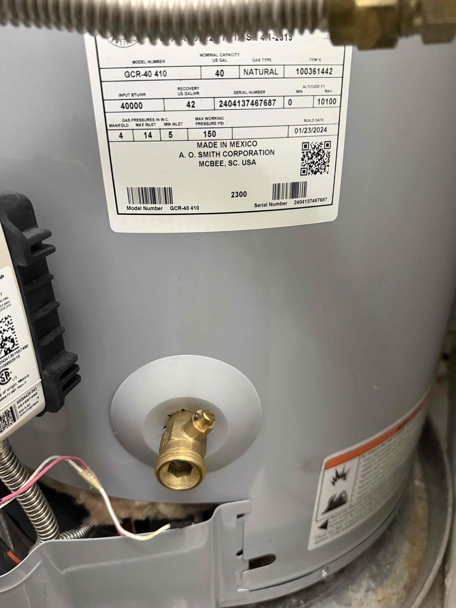 Water heater inspection upon arrival. Customer had us install the water heater less than 2 years ago and wanted it inspected. Inspected unit and found no issues, informed customer it is recommended to have the water heater flushed once a year. Gave customer estimate, customer declined but signed up for membership program 