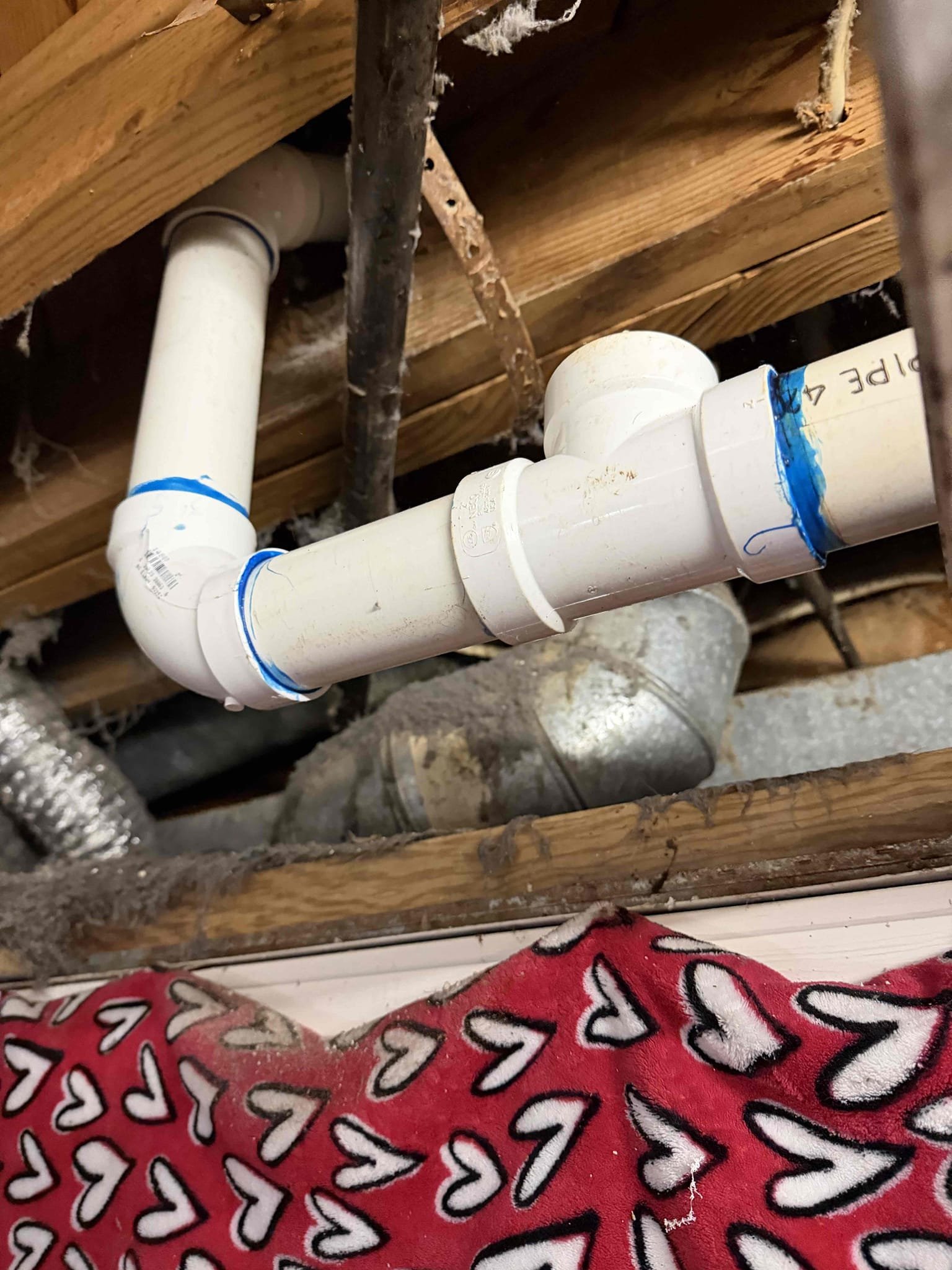 
Replace cast iron ptrap and section of cast iron piping for laundry drain.

Replace laundry box with P-trap and also section of cast-iron piping. Reconnected to existing PVC in basement. Tested all work and no leaks were present at this time and now laundry was draining as it should. Cleaned up work area.

Tested drain by running water down drain for about 5 to 10 minutes and didn’t notice any signs of backing up. 