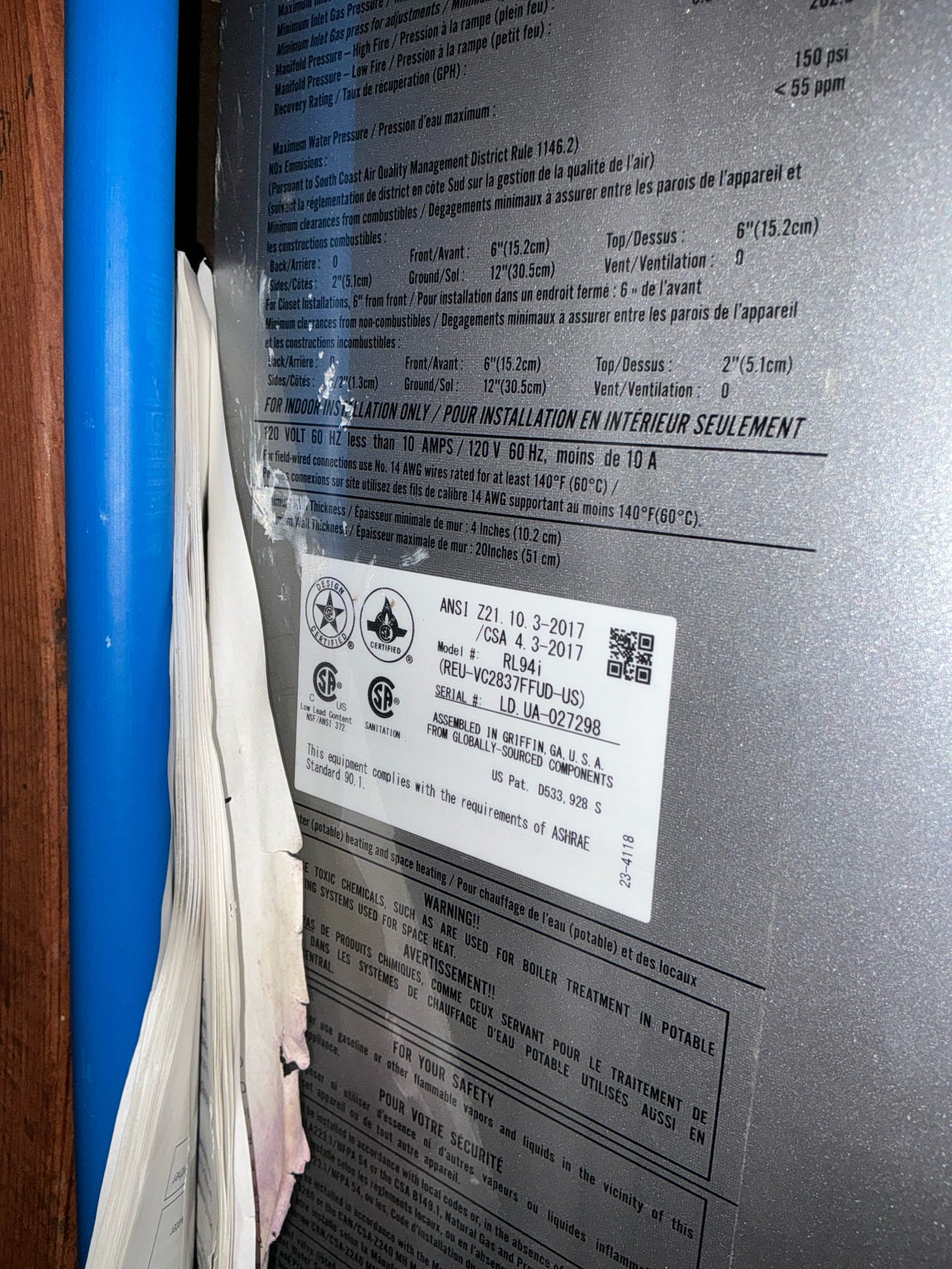 4702333294 lance 

Diagnosed tankless heater has issues with venting and giving error code. Left estimate to try and attempt to clean out vent and above heater exchanger or to replace tankless unit with a navien tankless unit.