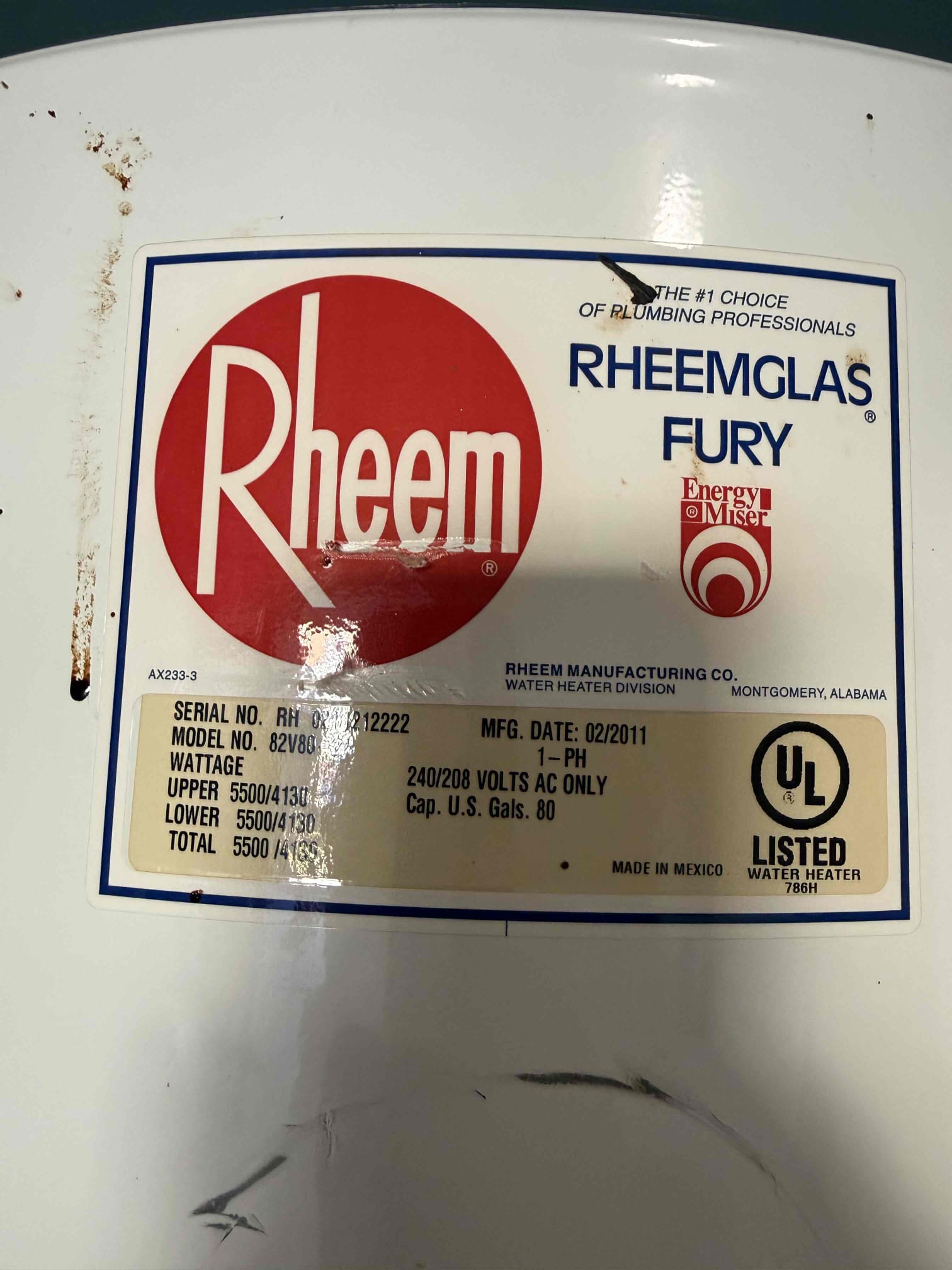 Water heater not working upon arrival. Customer stated their 80 gal electric water heater is no longer producing hot water. Informed customers we could replace the 80 gal with another 80 or a 50 gal electric, if they were to drop down to the 50 gallon they may run out of hot water due to 5 people living in the house. Customer stated he wanted the price of the 80 gallon so he could give it to the landlord. Gave customer estimate, customer declined estimate 