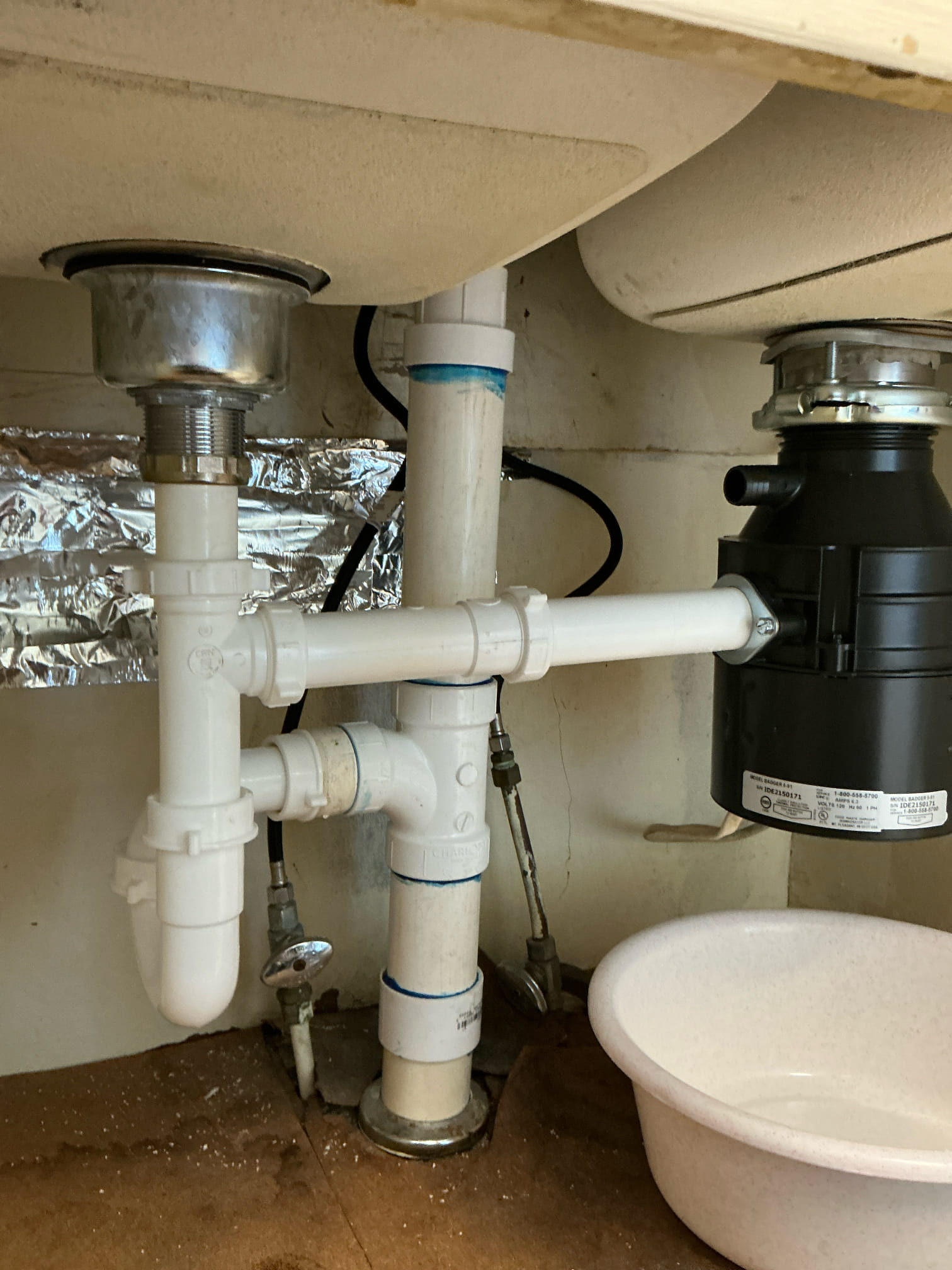 Diagnosed issue with leak in area we previously did work in for go back. Found leak at tubular tee for disposal. Replaced tee and tested thoroughly. No additional issues found.