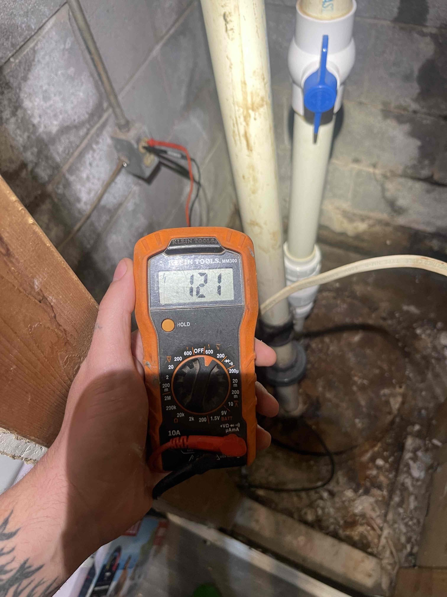 Came out for a failed sewage ejection pump. Accessed the basin and confirmed the outlet had power. Pump making a humming noise and the basin lid was heavily rusted. Gave quote to cut out the piping and remove the pump from the basin. Also gave quote to replace the pump and lid if necessary. Customer decided not to move forward with any of the quotes at this time. 
