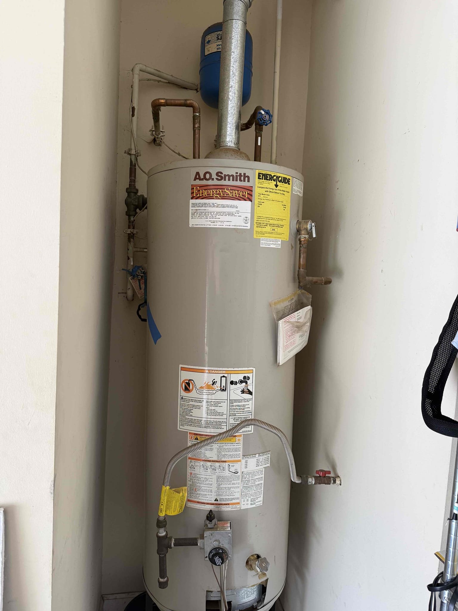 Customer needing estimate to replace water heater upon arrival. Customer is getting multiple estimates to decide which company to go with. Customer had me call her son to give him the price so he can translate it to his dad once he gets home at 5 today. Gave customer estimate to replace water heater and an estimate to install a customer supplied water heater. 