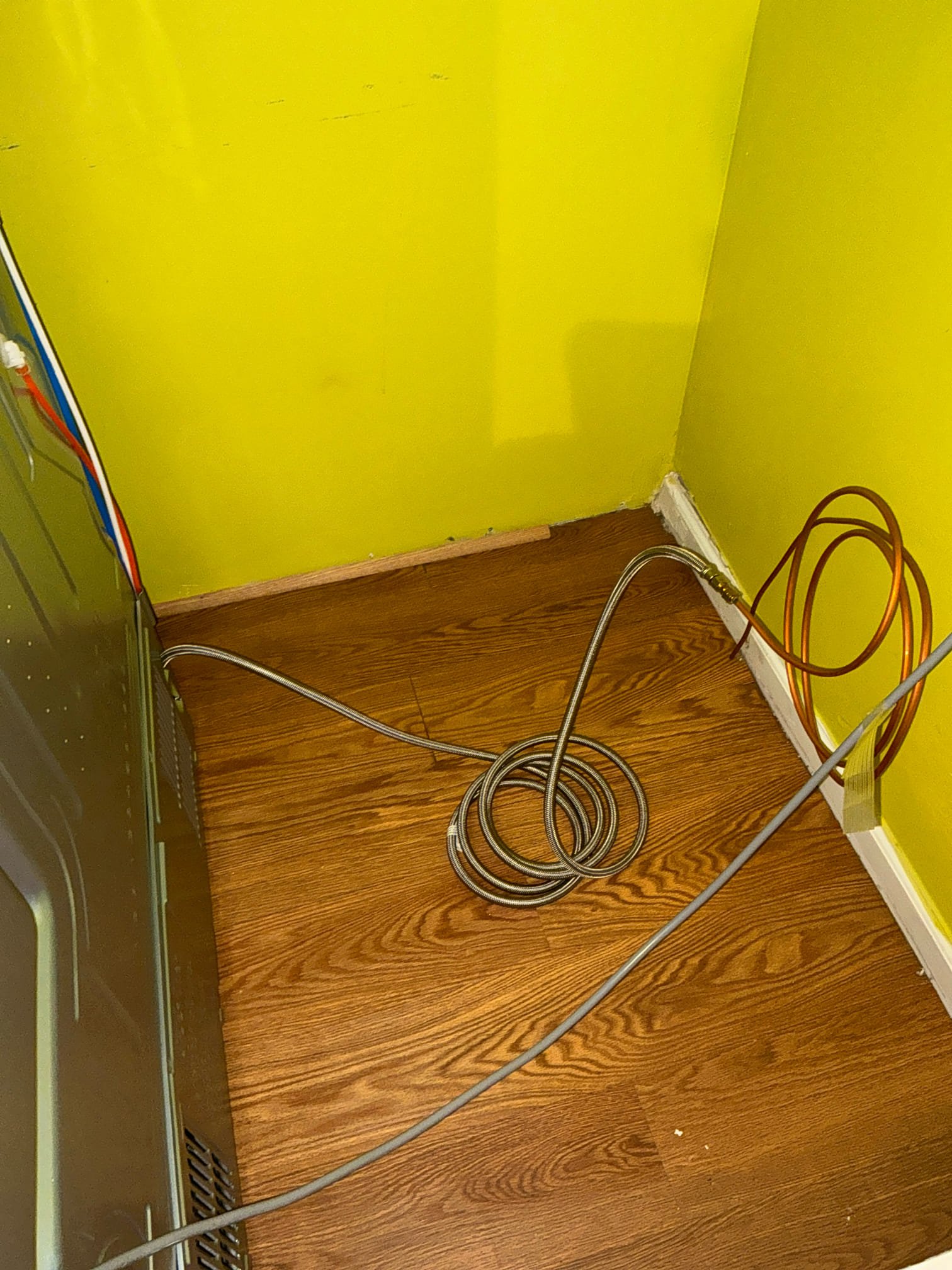 Reconnect refrigerator icemaker water line. Checked for leaks. Left in good working order.