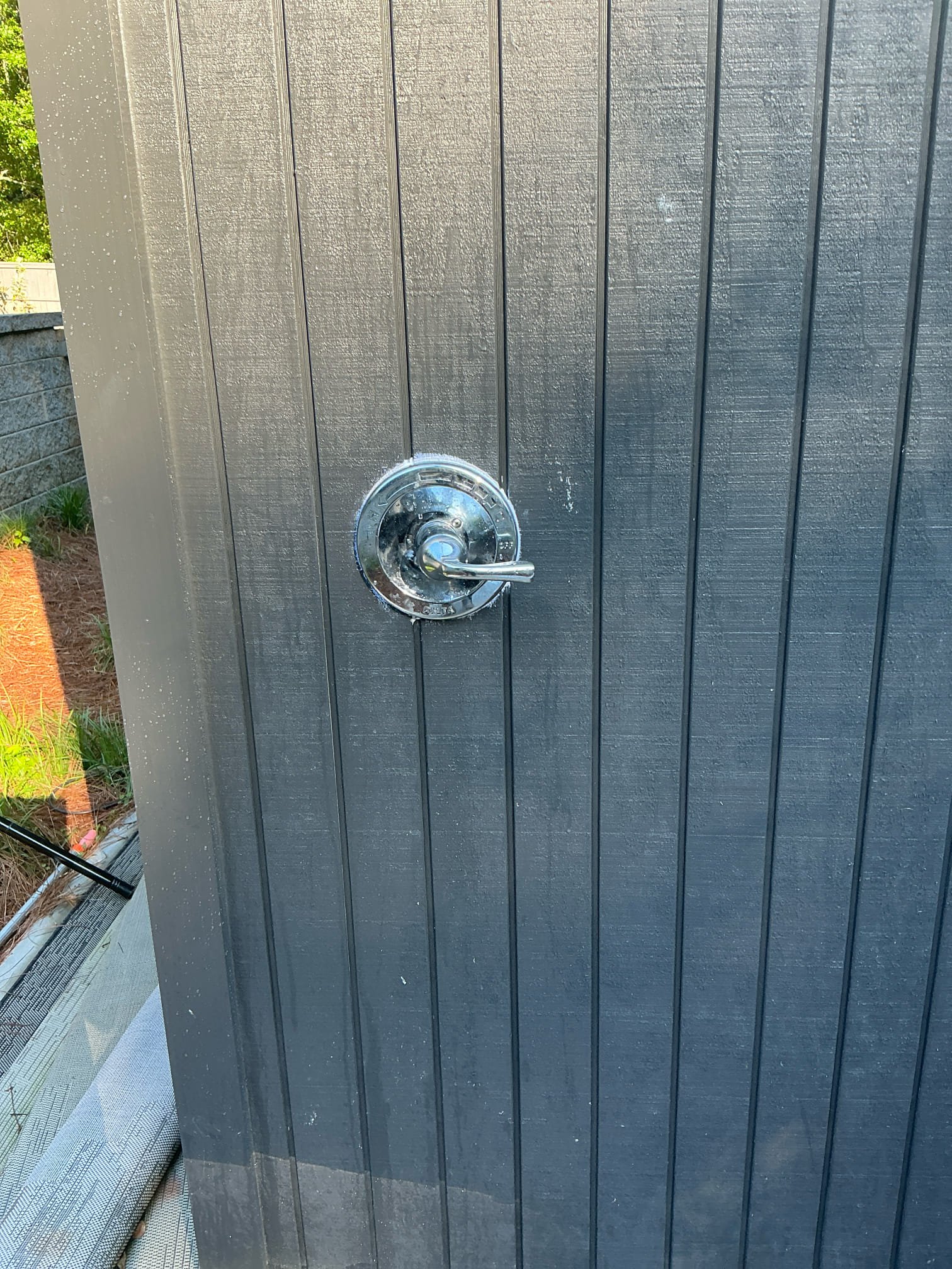 Found outside pool house shower constantly running.Replacing delta cartridge with new delta cartridge on outside. Tested and left in good working order.