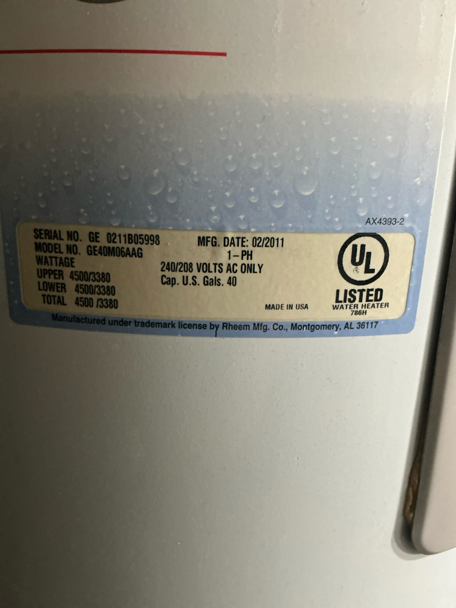 Found disposal jammed and kitchen faucet loose on arrival. Tighten kitchen faucet and Unjam disposal. No warranty on work. Tested and left in good working order. 