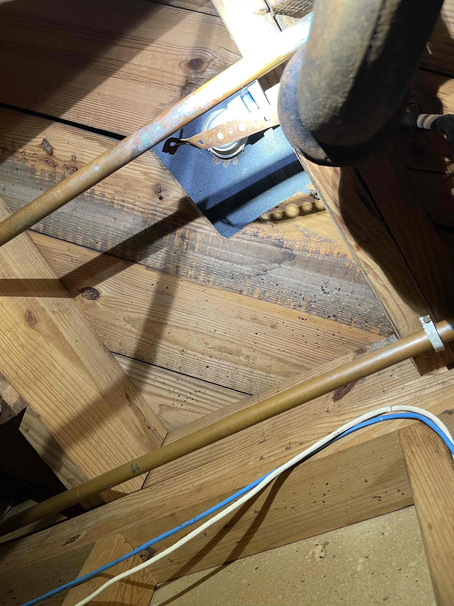 No guarantee that new tub drain will thread into the old brass tub shoe