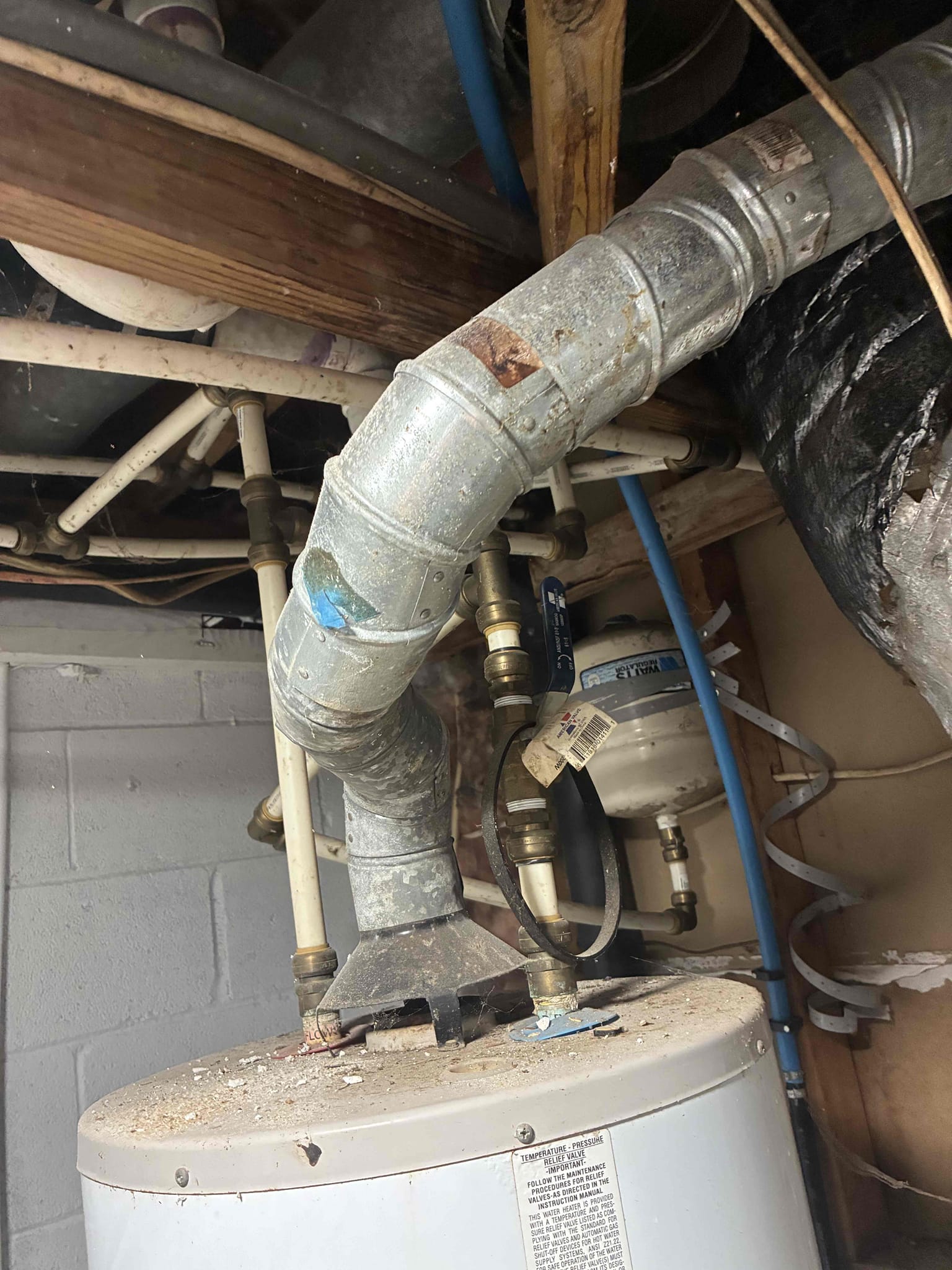 Customer called us out to give quote for water heater replacement. Sent quotes to have water heater replaced and brought up to code.