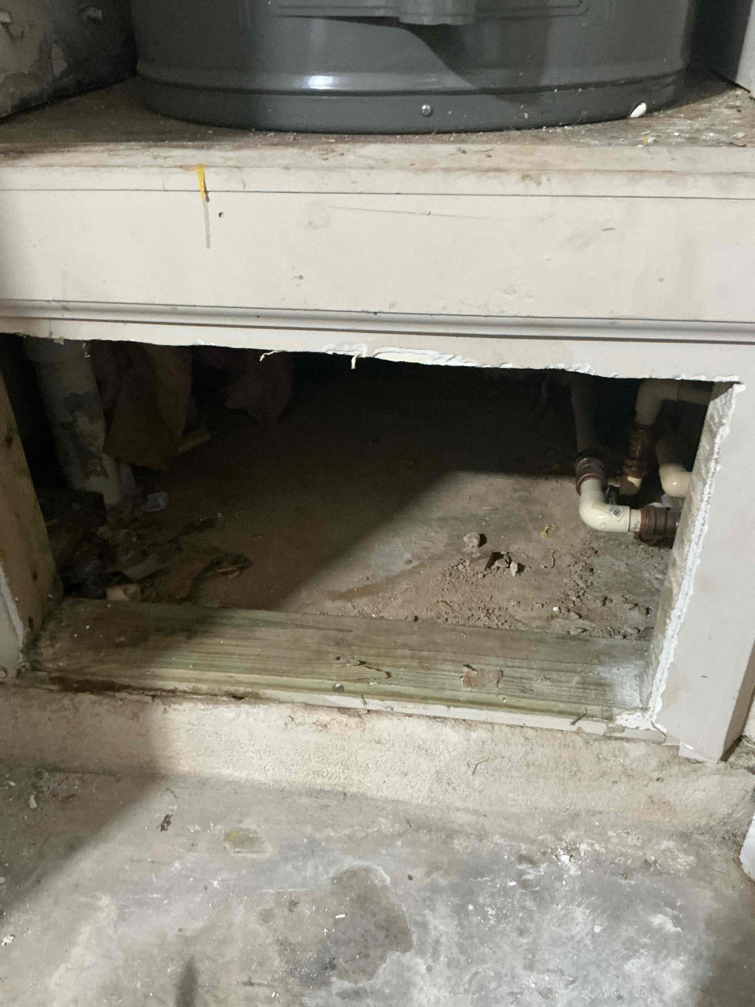 Returned to install sheet rock access panels, forgot when completing work for water heater previous visit. Reinstalled panels and recommended membership 