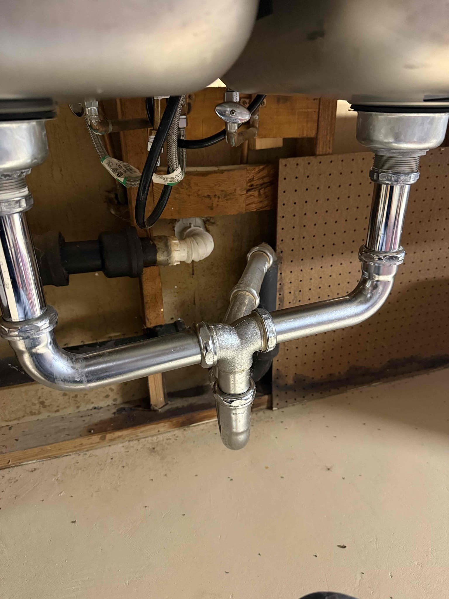 Completed whole home inspection, after completing whole home inspection. Gave customer options to fix all the issues including all stops, cast iron horizontal run, p trap for shop sink, PRV and whole home shutoff. Customer approved estimate, we will be out next Thursday to start the job. Customer paid 25% deposit today.