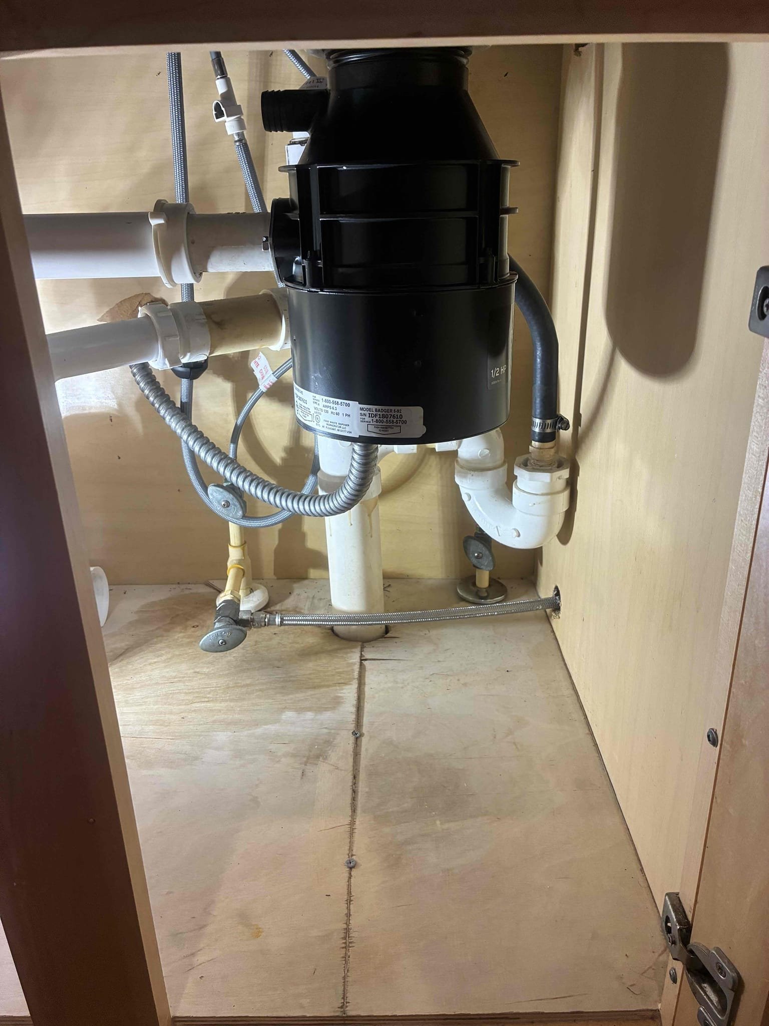Cusomters disposal not working properly. After testing disposal found disposal to be leaking. Offered small inspection of home, customer was not interested. Gave options to replace disposal. After replacement checked for leaks and proper function. 
