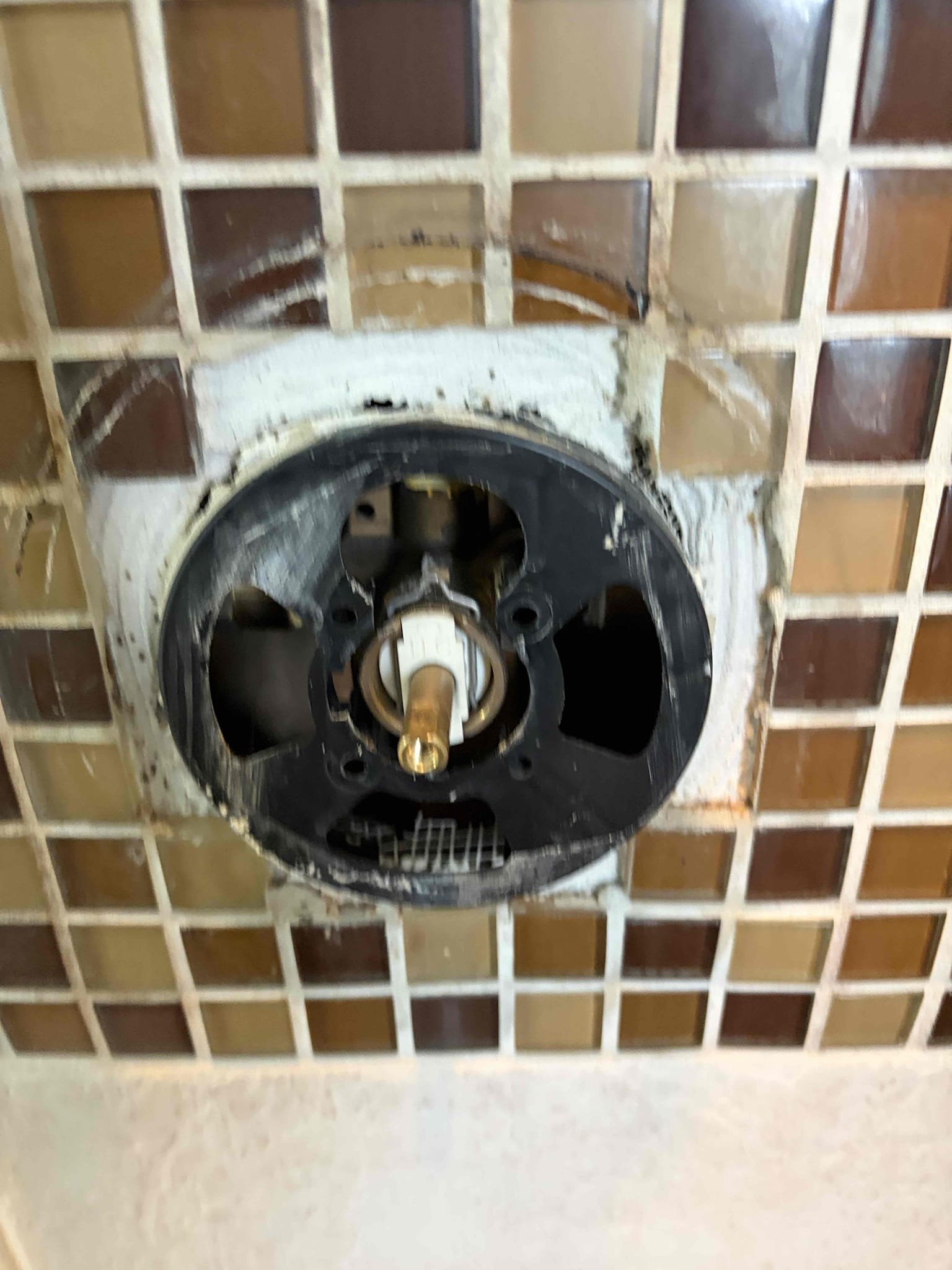 For this CUSTOMER, we did their annual Win with Chen  plumbing inspection. Nothing major came up on the inspection. The only thing was shower cartridge that was leaking from the showerhead so what I recommended is to replace the cartridge on the inside, otherwise it’s just gonna continue to leak the day prior. I replaced five faucets in the house so there’s all the shut off valves do work And that is great. Water heater has been flushed. No major issues. No major sediment came out of the water heater, so that’s great however, at this time, the plumbing repair for the shower has been completed installed a new Posi temp cartridge once completed. There are no further leaks and you can move the handle with one finger now.