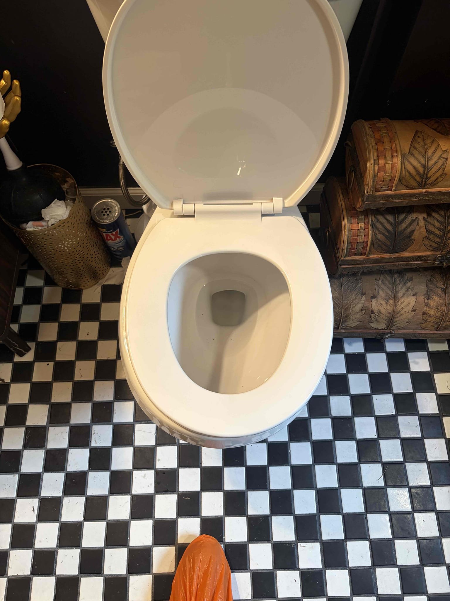 Customer previously had backup in basement bathroom. Fail to get bathroom to back up, informed customer we could pull toilet and run camera through drain. Also informed customer if we found a blockage, we would have to run drain machine. Customer stated she would think about options and call us back.