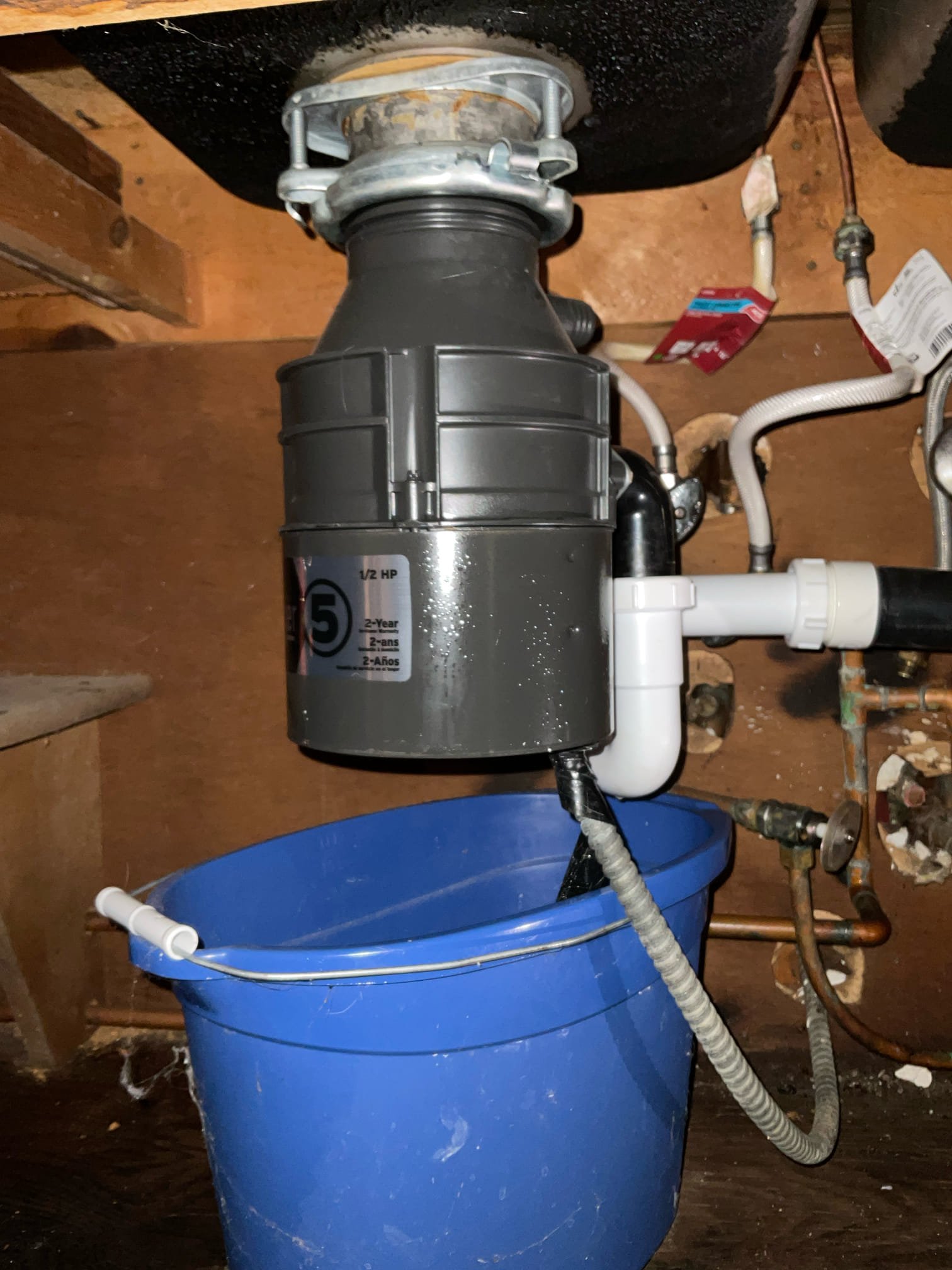 Customer stated that there was a leak under kitchen sink and thought is was coming from garbage disposal. Ran water and confirmed that disposal was leaking. Gave customer options on repairs and at this time customer didn’t want to proceed with any work.