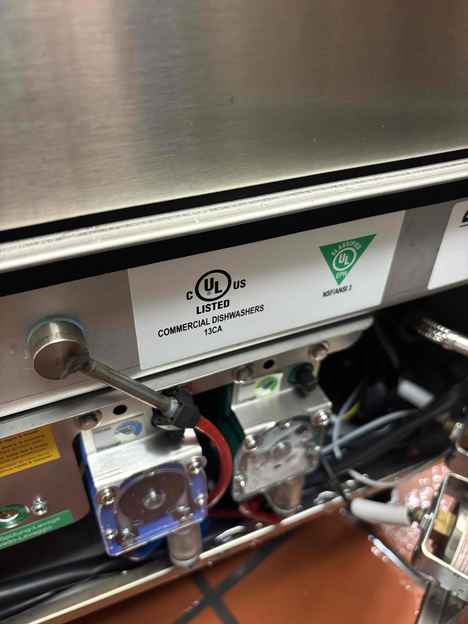 Upon arrival, customer stated that the dishwasher is not hooked up correctly. Found pump inside of dishwasher leaking. Informed customer that the degenerate pump, inside of the dishwasher, is leaking and needs to be replaced. Informed customer that they will need to contact and appliance company to come out and access issue. 

Note: noticed screw on right side was stripped out at arrival.