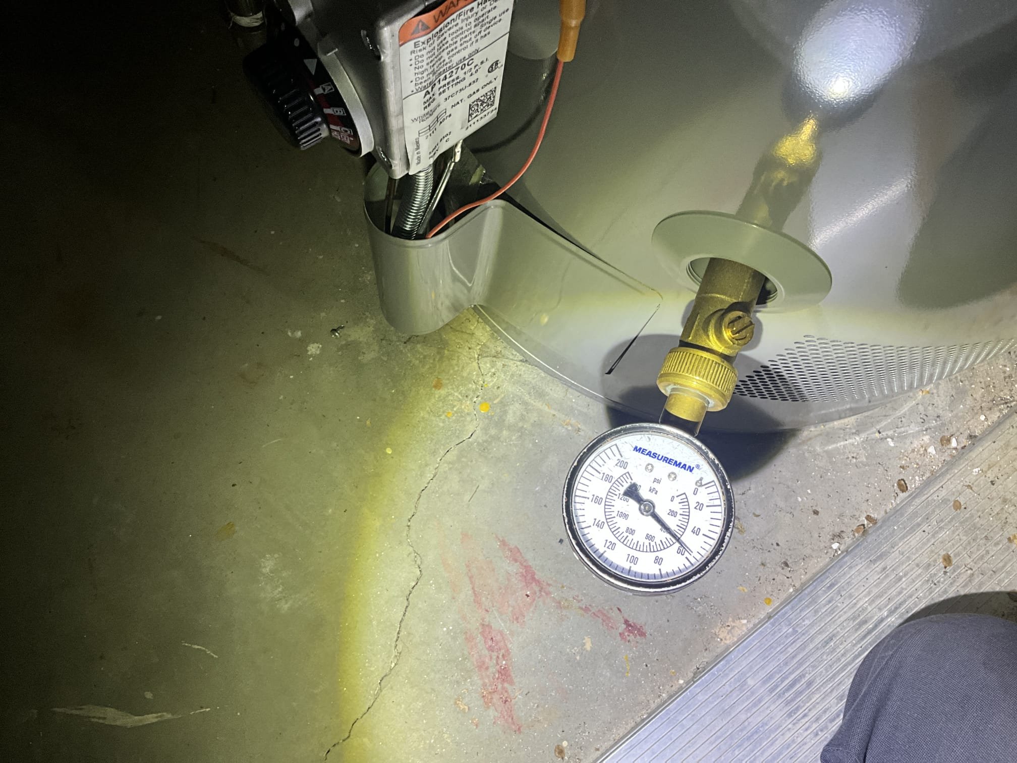 Customer had two running toilet and a dripping faucet. Gave customer multiple options for repairs or replacement. Customer opted to repair both toilets and replace the upstairs faucet. Rebuilt the garage level toilet today and customer wants to hold off on other work due to price concerns. Tested all work to ensure proper function and no leaks. 

#chenplumbing