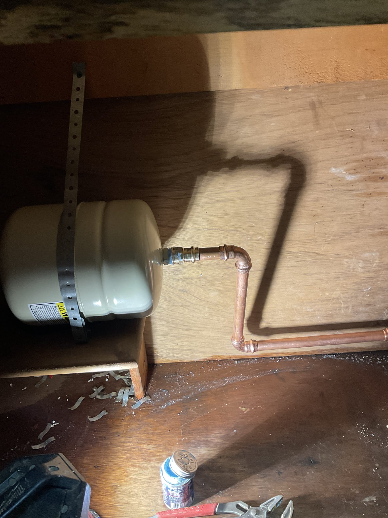 Replaced a busted leaking 6 gal electric water heater , new Rheem 6 gal heater , expansion tank installed, new water shut off valve for toilet installed,
Had to wait after 8 pm after business closed . 