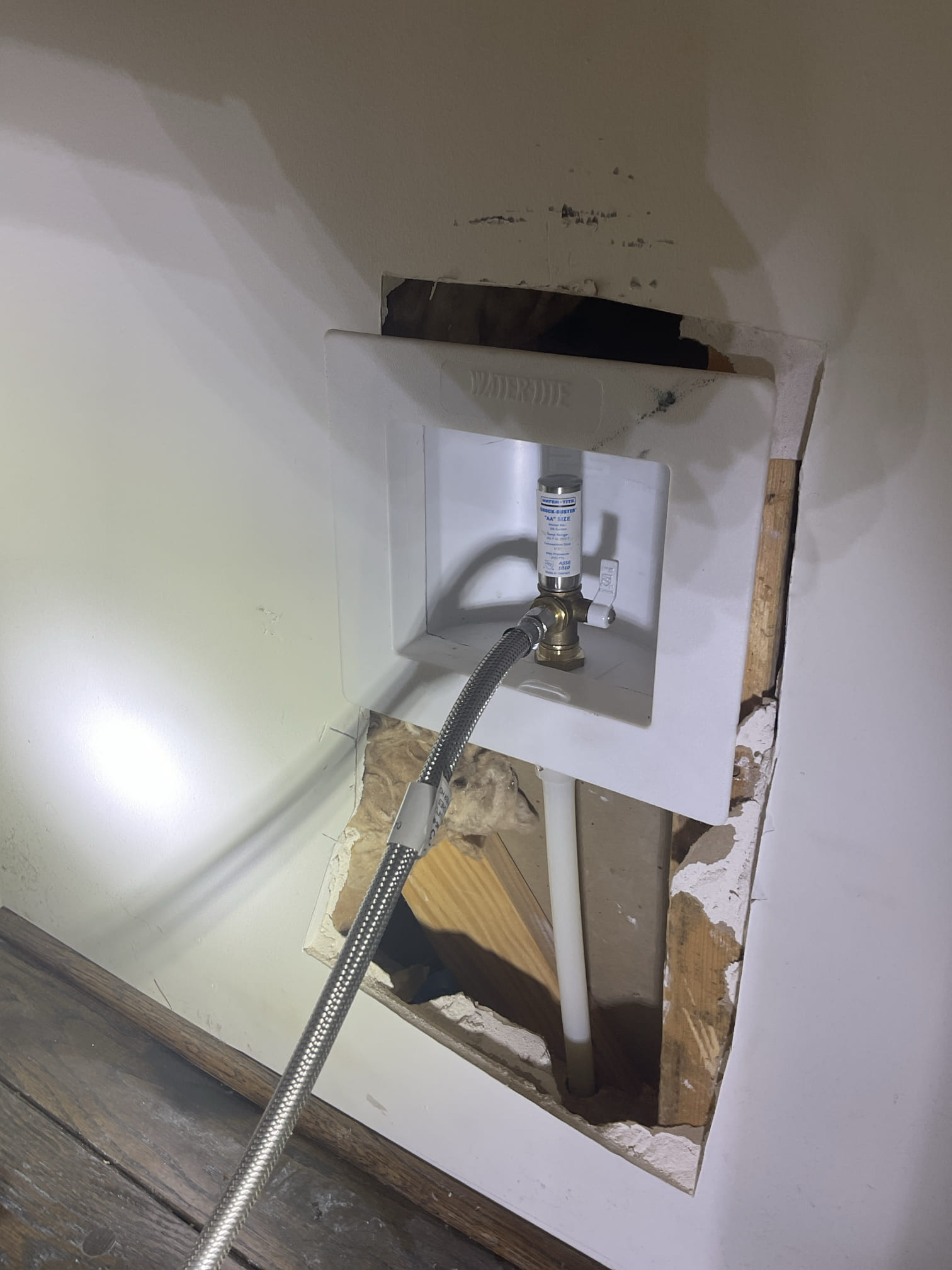 Checked leak behind refrigerator, found a leak where flex hose connected to box , replaced a hose with new one ,no more leaks at this time 