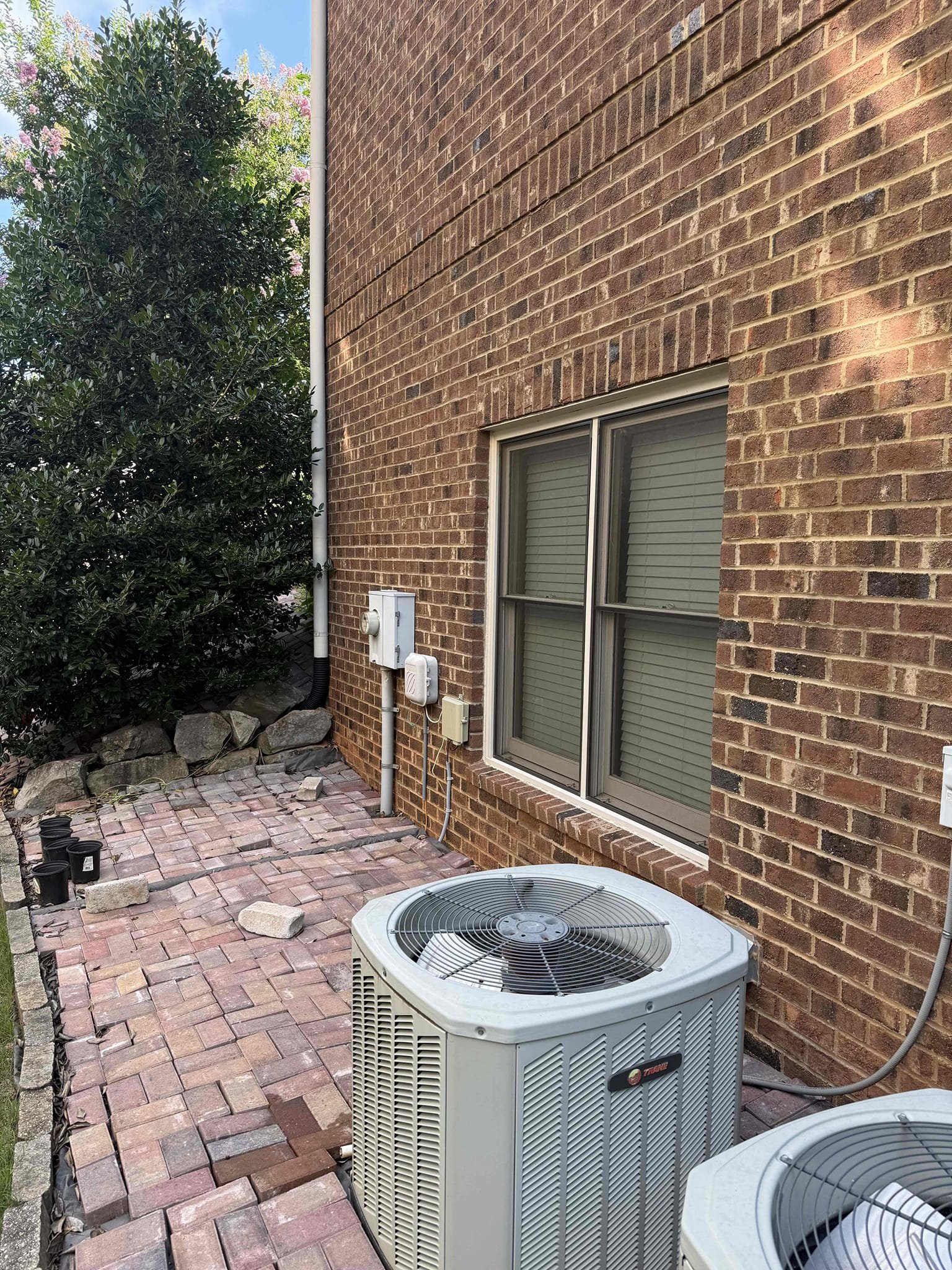 Customer wanting options to replace his water heater with either tankless or a 12 year tank. Customers water heater is 11 years old and he is starting to get quotes to replace it. Gave customer estimate to replace with a rinnai tankless and one to replace with a 12 year tank. Customer is going to review the options 