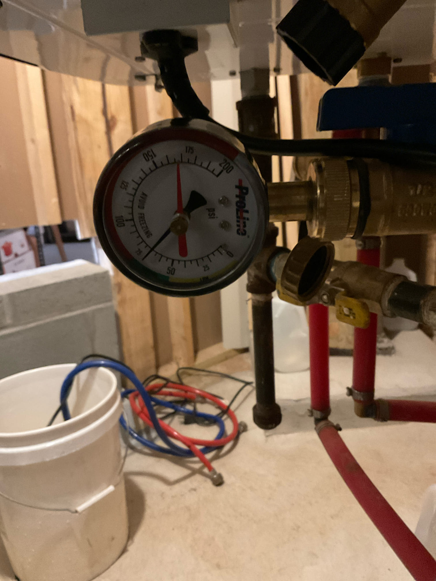 Customer stated they need tankless flushed. Went ahead and flushed tankless by running solution through heater for 30-40 min. After wards cleaned all filters and flushed out residual solution. Turned tankless back on and tested. Tankless is working as it should and no leaks present. Cleaned up work area.