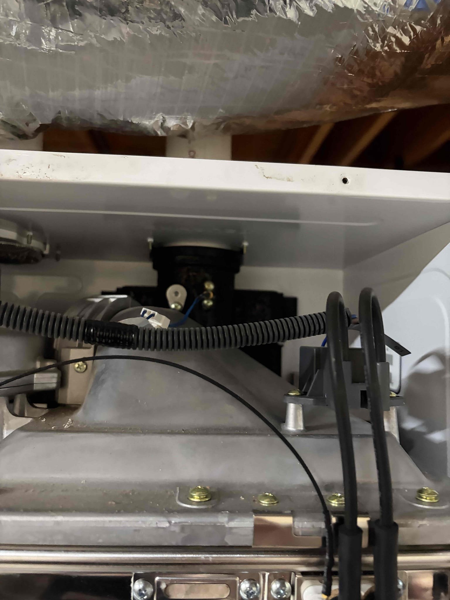 Upon arrival, customer has leak coming from tankless water heater. Found leak coming from heat exchanger and recirculating pump. Informed customer we can rebuild tankless or replace tankless with new Navien 240A2. Customer approved tankless swap out. Installed new Navien with new service ports and expansion tank. Tested unit, tankless is lit and working properly at departure. No leaks at departure. 