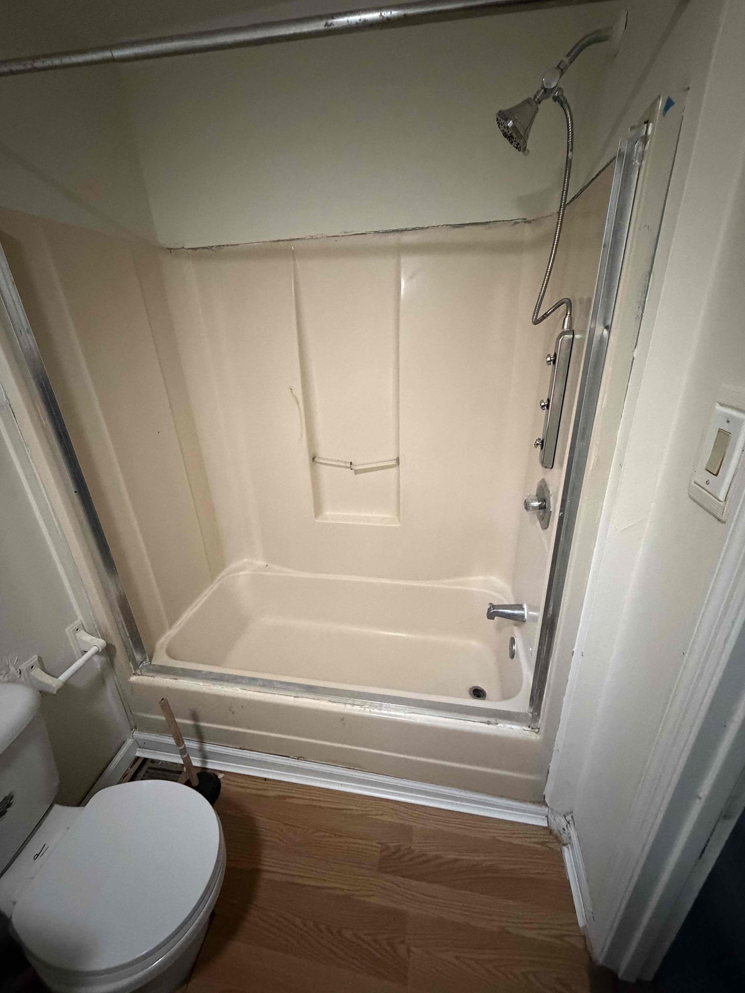 Upon arrival, customer states they’re wanting new water heater and re-pipe for one bathroom and laundry room. Provides customer estimate to install new water heater, laundry box and re-pipe home with new shower valve after shower is demoed. We will pull permits for work. Water re-pipe will be ran in pex lines, we will run three-quarter to and from water heater. We will also add shut offs to isolate water heater and bathroom.