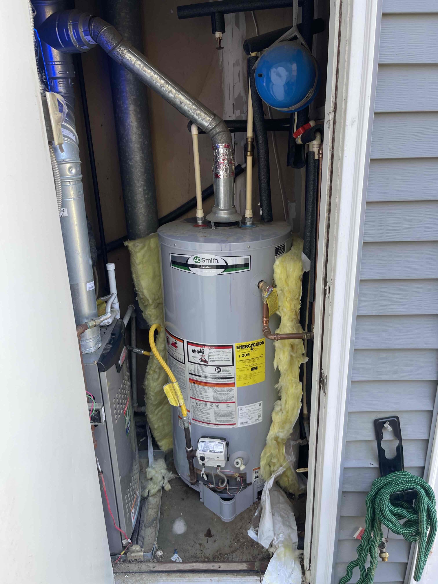 Left quote to replace leaking water heater in outside utility closet. Customer getting multiple quotes before she decides. 