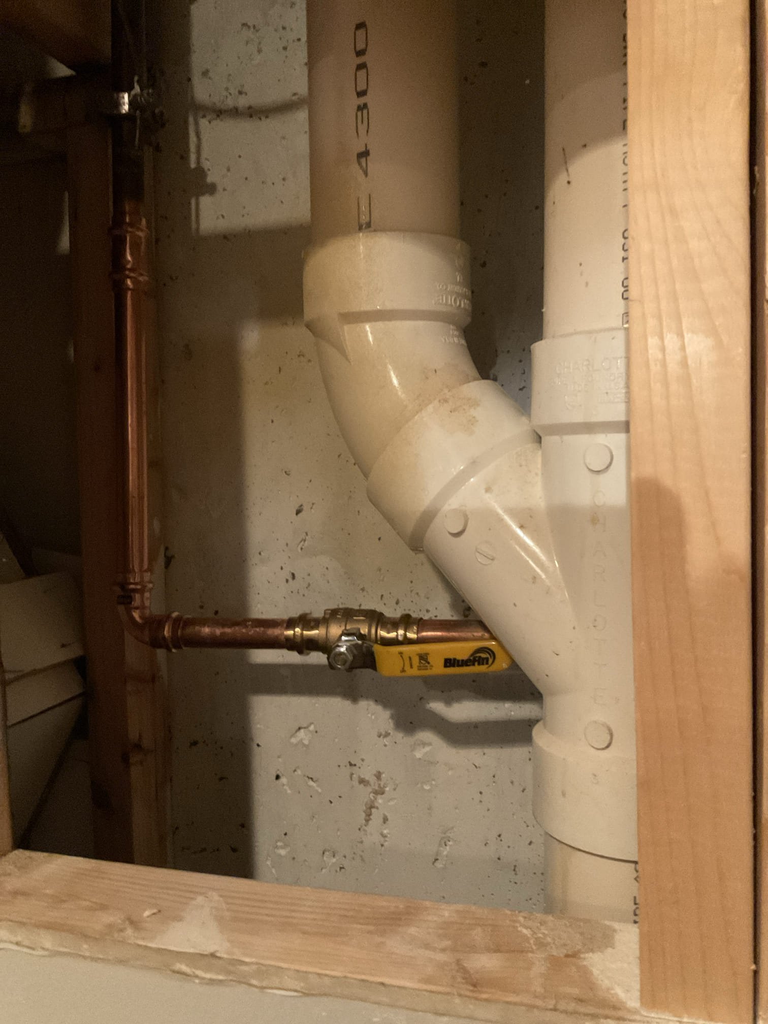 Replaced main water shut off valve , checked leak found leak behind refrigerator, replace a 3/4 sharkbite fitting is got small leak with copper propress fitting . 