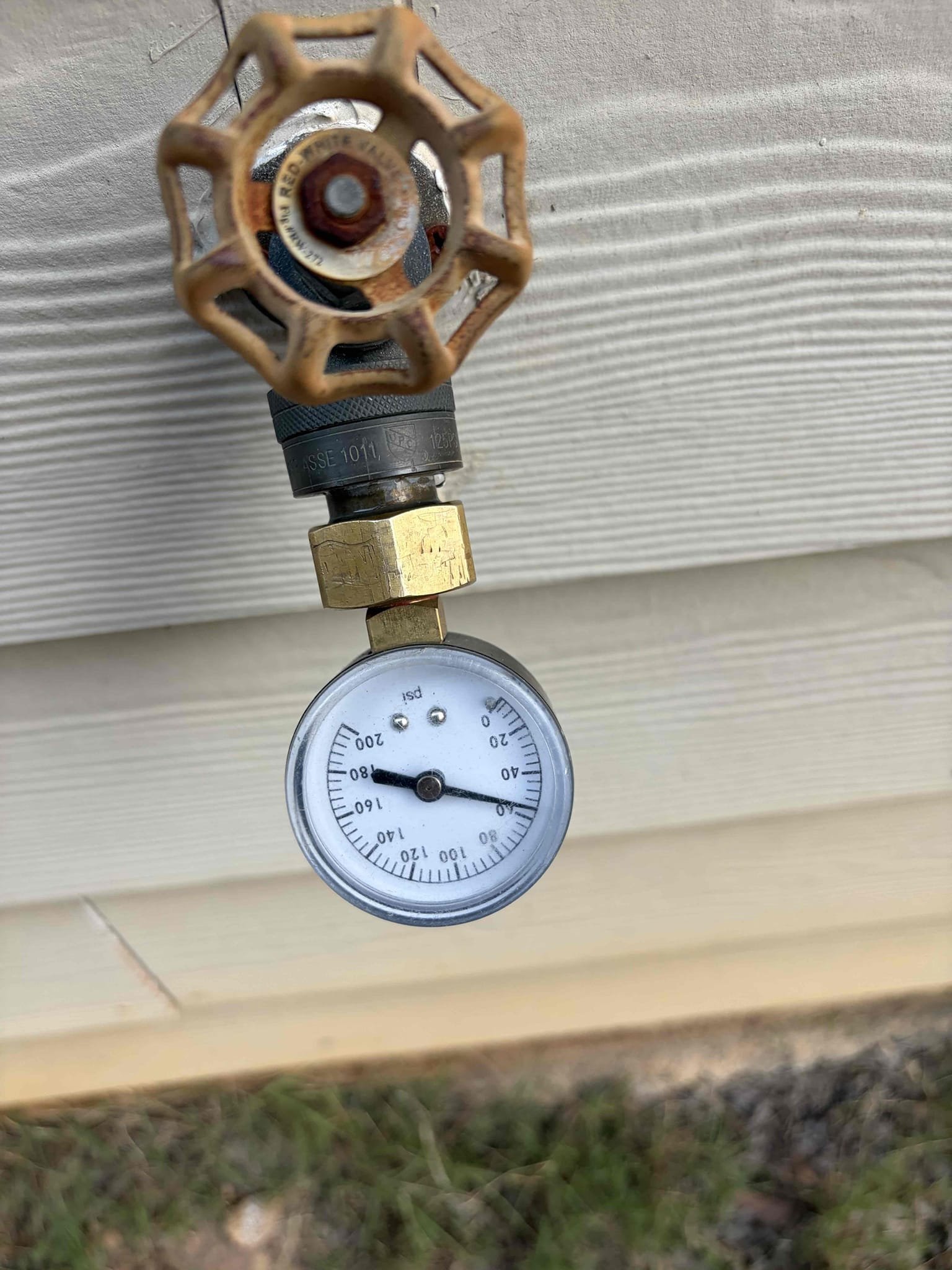 Provided estimate for this homeowner for tankless or tank style water heater water pressure is normal on the home. Wasn’t able to do a thorough evaluation of the plumbing system other than the water heater at this time. Just an estimate only.