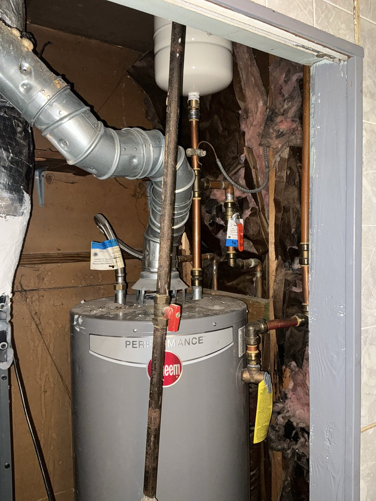 Diagnosed leak at bottom of toilet. Pulled toilet and found offset flange sitting too high. Removed old flange and installed new offset flange to be flush on floor level. Secured to floor as best as possible. Reset toilet with new toilet bolts and new wax ring. Tested for proper operation. Cleaned workspace 