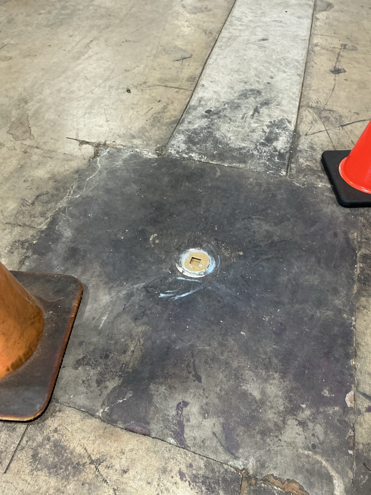 Diagnosed smell in warehouse, upon arrival did not smell any sewer smell. Also found issue to be open drain in warehouse. Clean out cap had been broken off and never replaced causing smell. Installed new brass cleanout cap flush with floor. Customer informed me that all bathrooms and drains are working properly in building and no backups. 