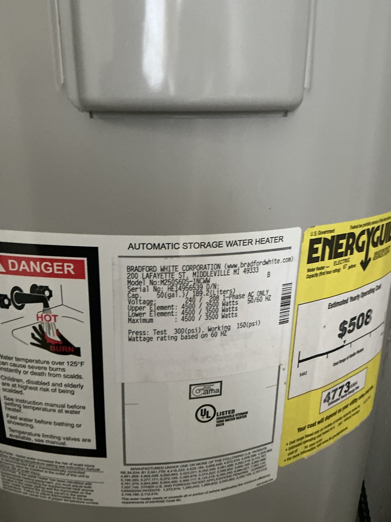 Diagnosed high water bill.customer has dye tested all toilet and no toilets are running and line from meter to home has no leaks. No faucets leaking or leaks visible. When in the heater closet also where water comes into home. Towards the bottom of the slab you can hear water running. Believe leak is somewhere in the slab of home in heater closet on grey poly line. Left estimate for home repipe 

National leak detection 4045791188