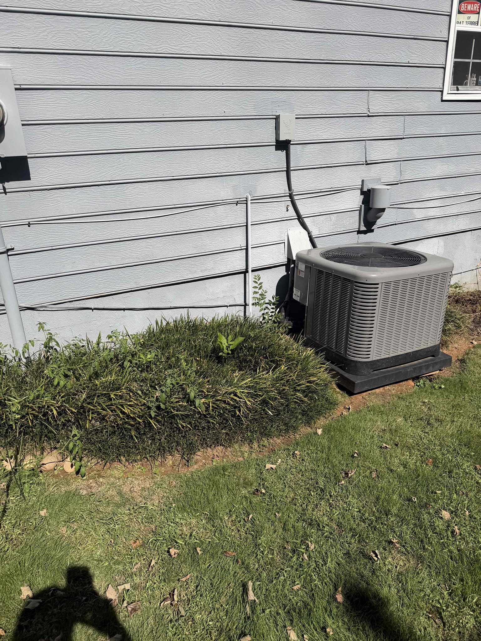 Provided customer estimate to replaced blue poly water service. New water service will include 1 inch pex line with 2 new shut offs and PRV. Will also have a new penetration and the back onto main line. Will test system after work is completed.
