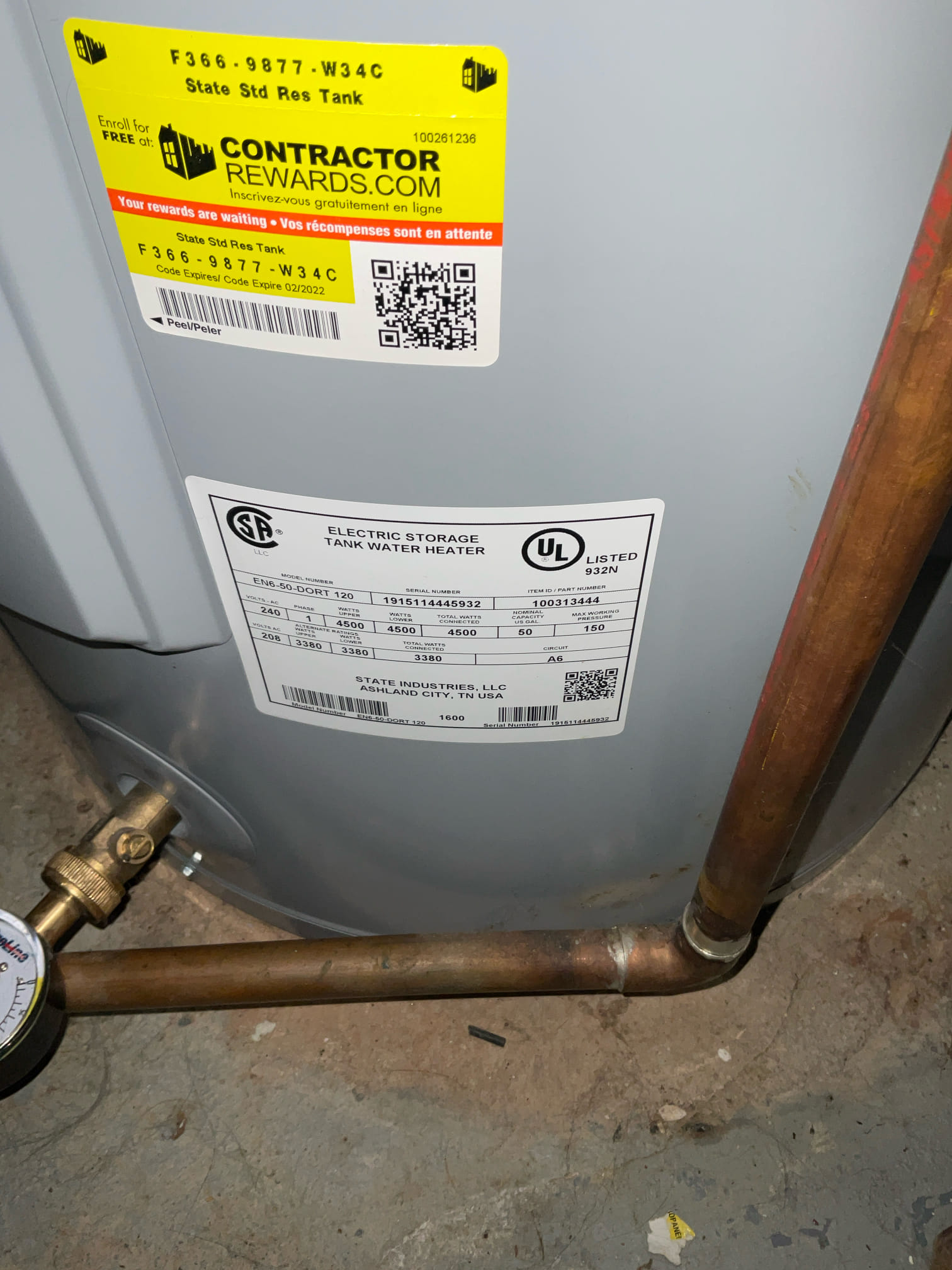 Customer stated that disposal wasn’t working. Inspected disposal and found that reset button was pushed out. Push reset button back in and now disposal is working properly. Disposal itself looked in great shape and didn’t need replacing at this time.