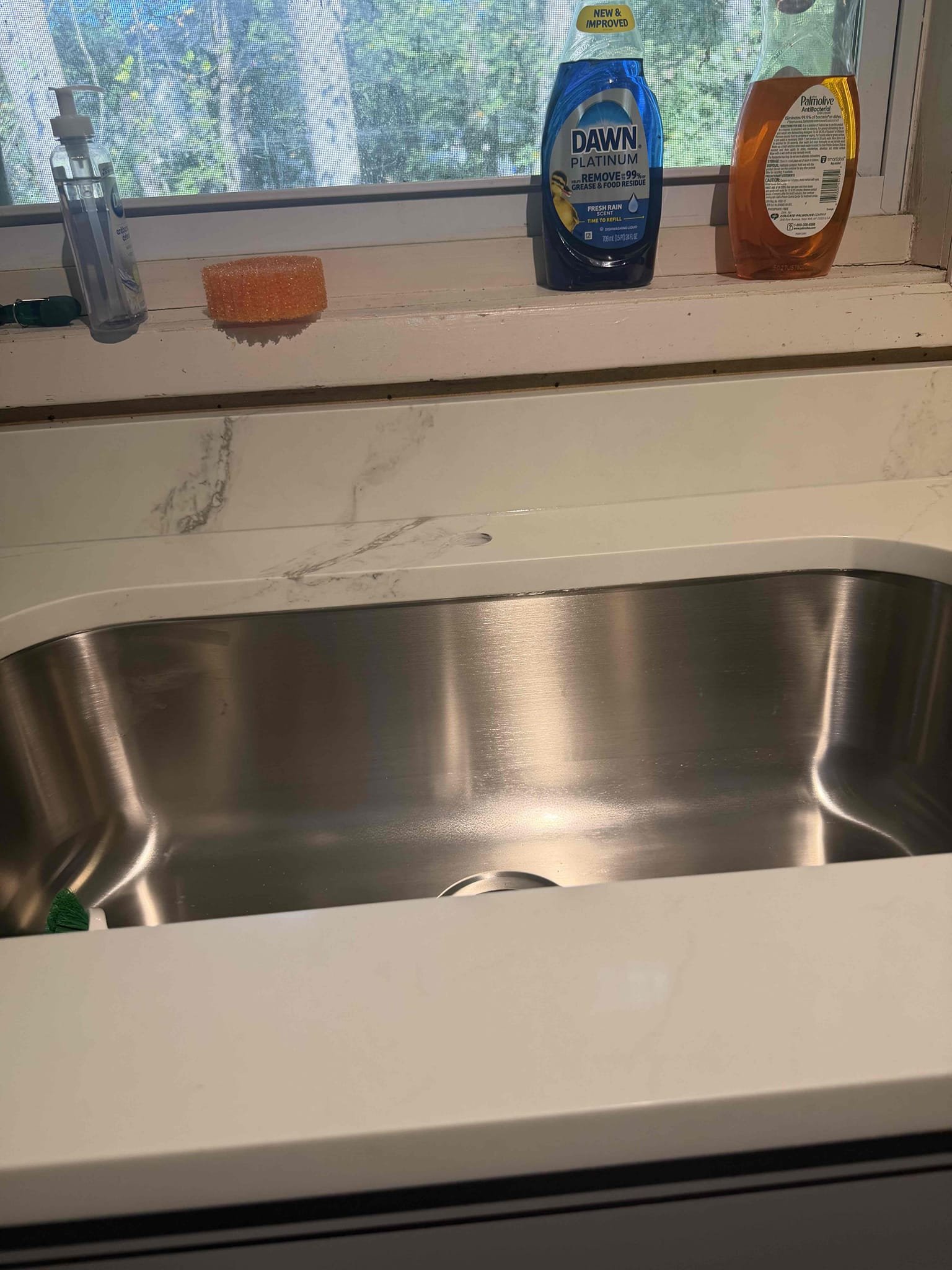 Upon arrival, customer recently had new sink installed. Customer is requesting we remove garbage disposal and faucet and install onto new sink. Provided customer estimate, customer approved estimate. Installed new faucet and garbage disposal. Kitchen sink is working properly at departure. No leaks at departure.