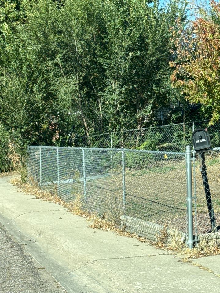 Colorado Springs, CO - Top Rail Fence is in Colorado Springs doing estimates for residential Chain-Link Fencing!