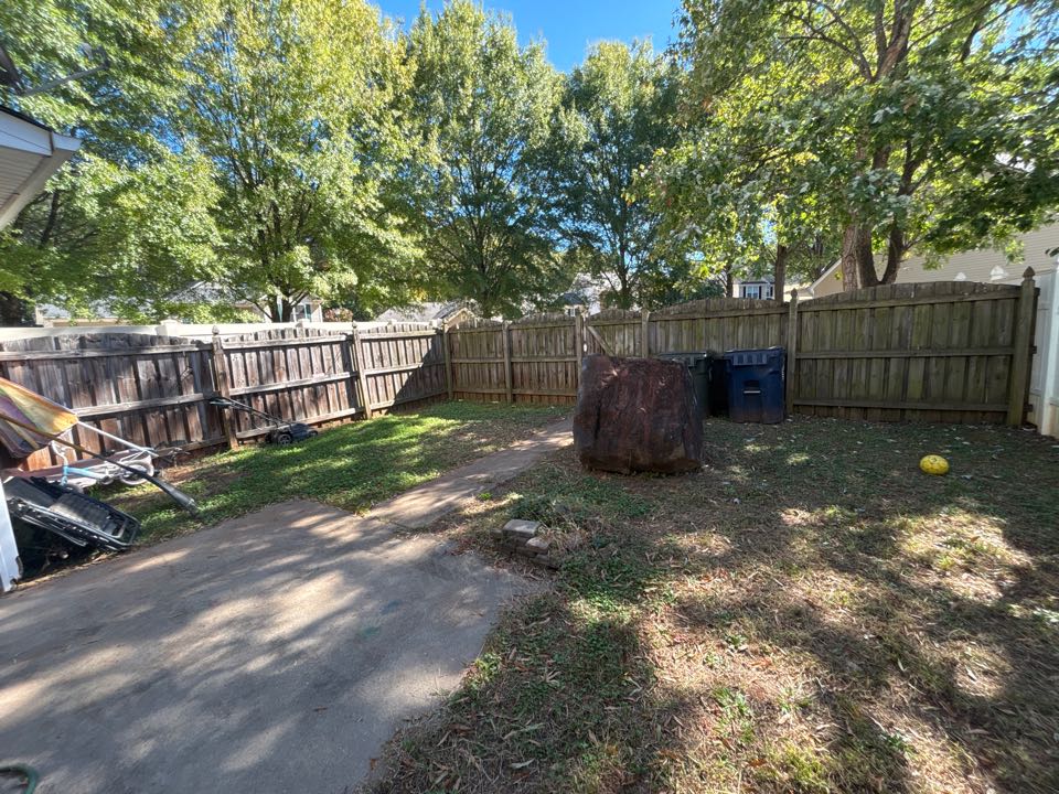 Huntersville, NC - Replace my privacy with vinyl privacy Huntersville, NC - Replace my privacy with vinyl privacy