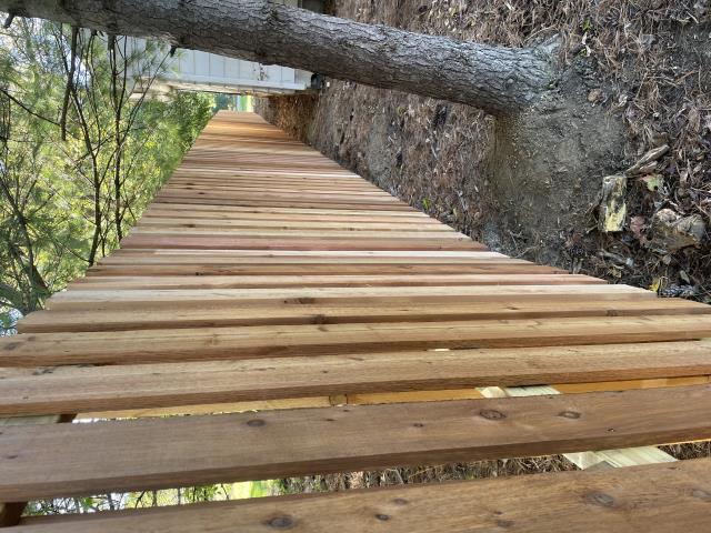 110 feet of 6' high Cedar Shadowbox fence installed in Powell, OH. 